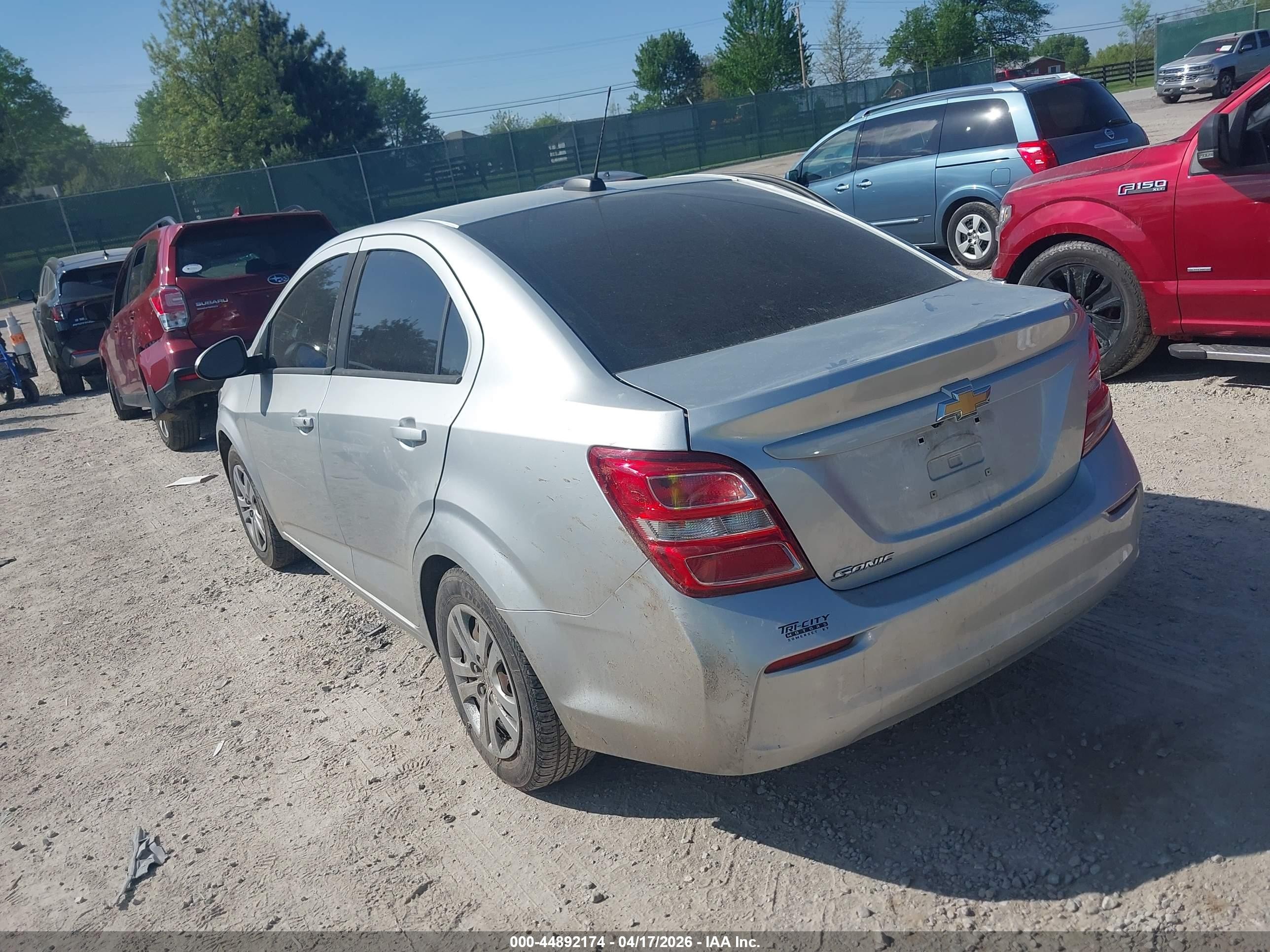 2017 Chevrolet Sonic Ls Auto Silver vin: 1G1JB5SH3H4141687