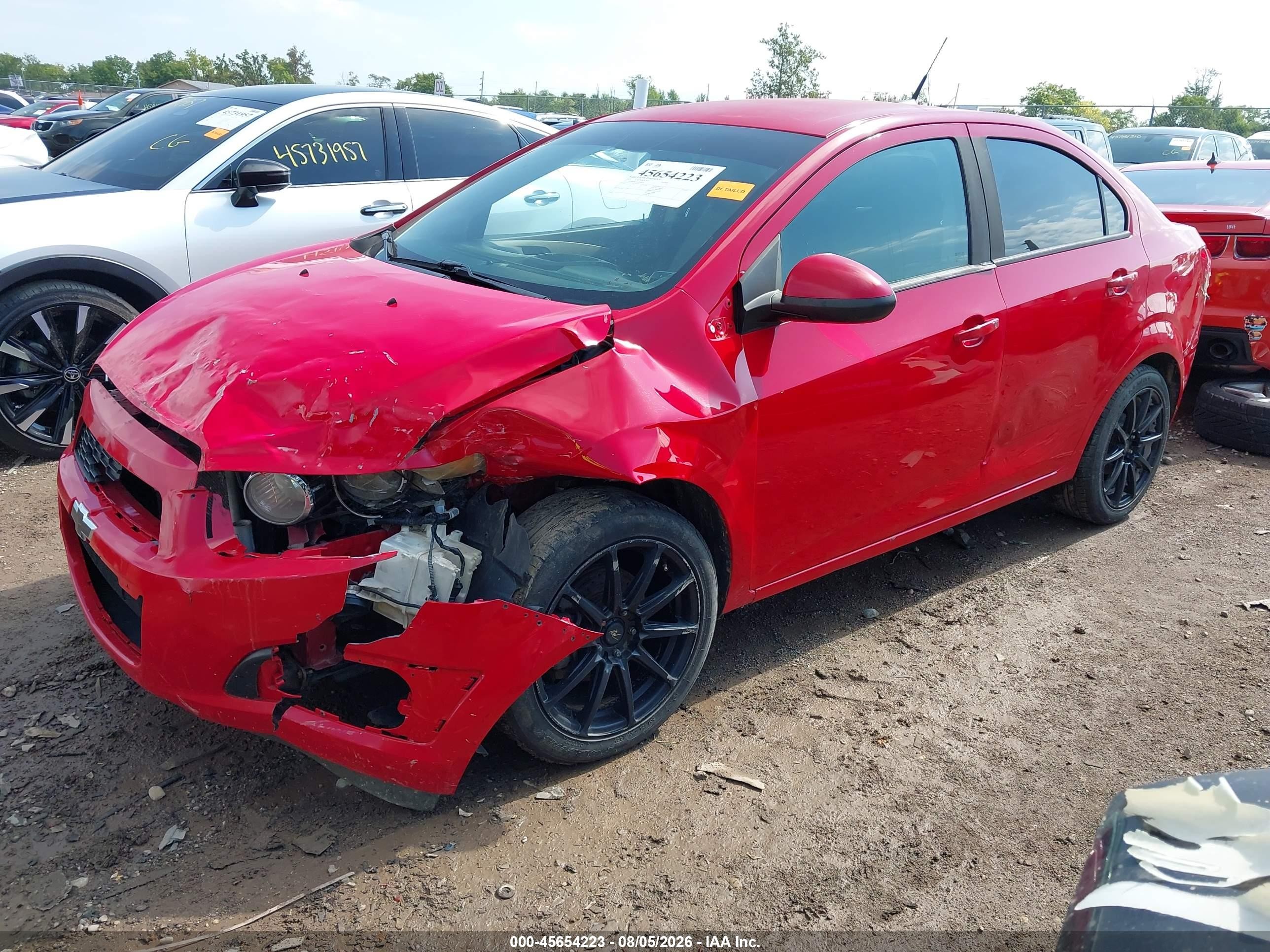 2013 Chevrolet Sonic Ls Manual Красный vin: 1G1JB5SH4D4237628