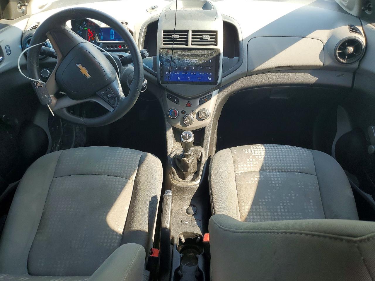 2014 Chevrolet Sonic Ls Silver vin: 1G1JB5SH5E4127947