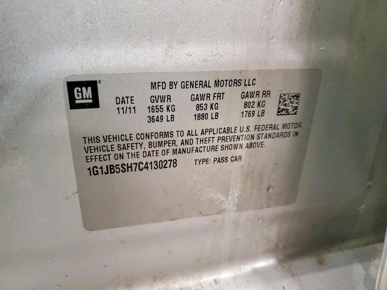 2012 Chevrolet Sonic Ls Серебряный vin: 1G1JB5SH7C4130278