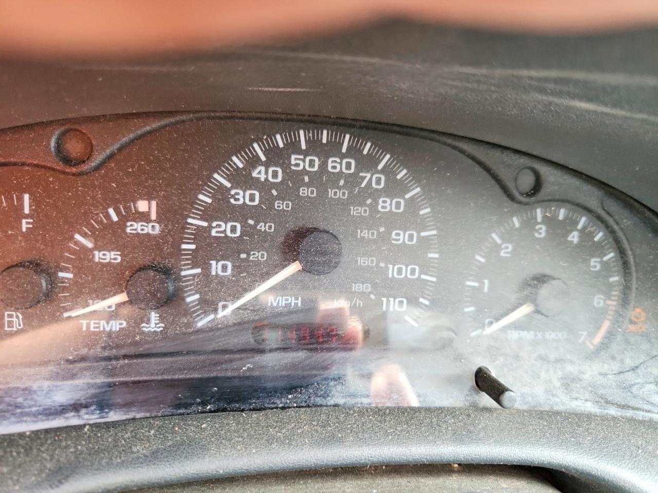 2000 Chevrolet Cavalier Золотой vin: 1G1JC1240Y7297753