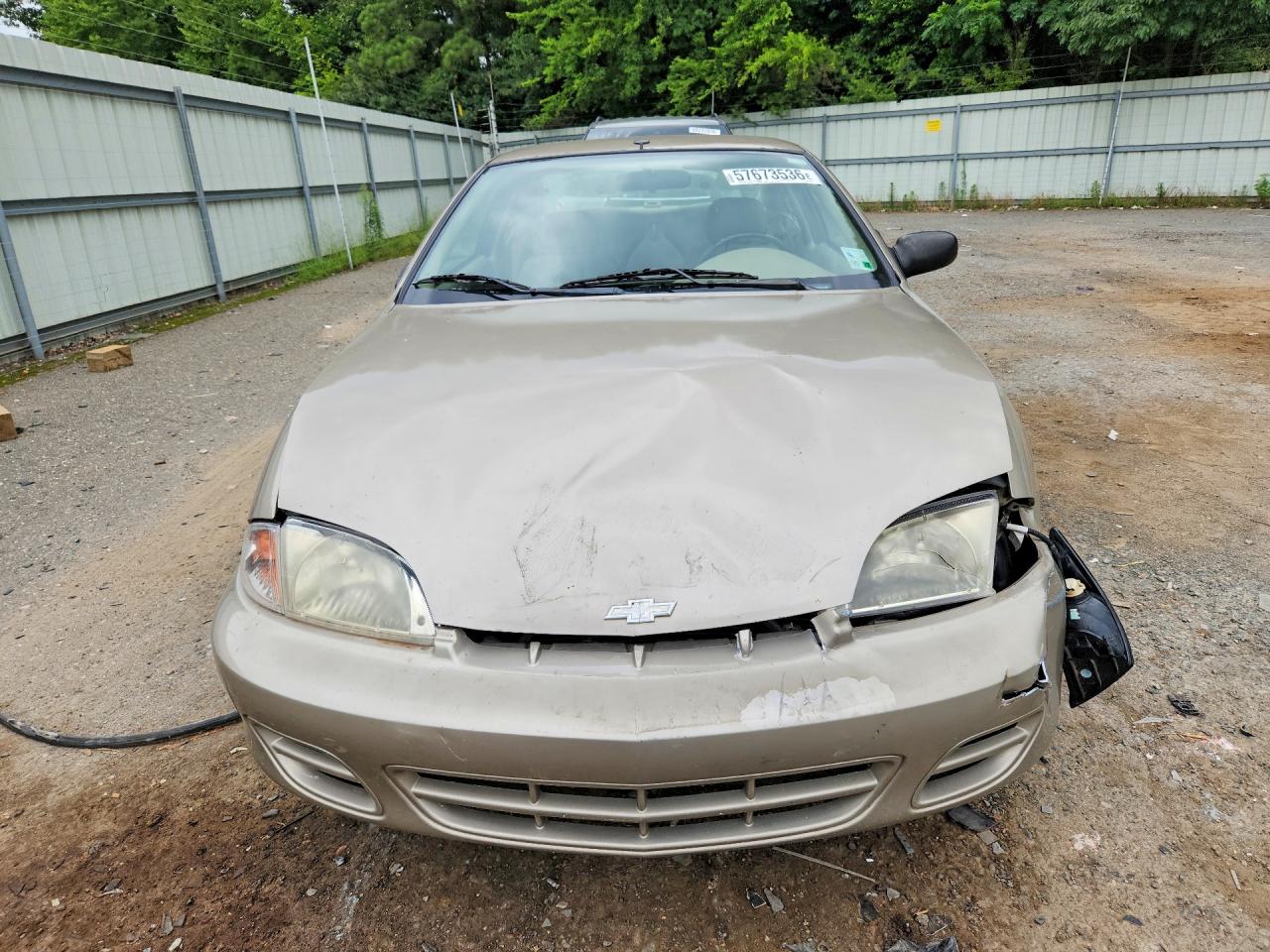 2000 Chevrolet Cavalier Золотой vin: 1G1JC1240Y7297753