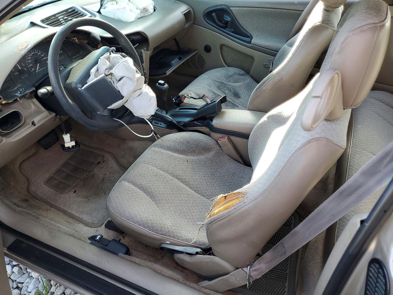 1997 Chevrolet Cavalier Base Золотой vin: 1G1JC1243V7325637