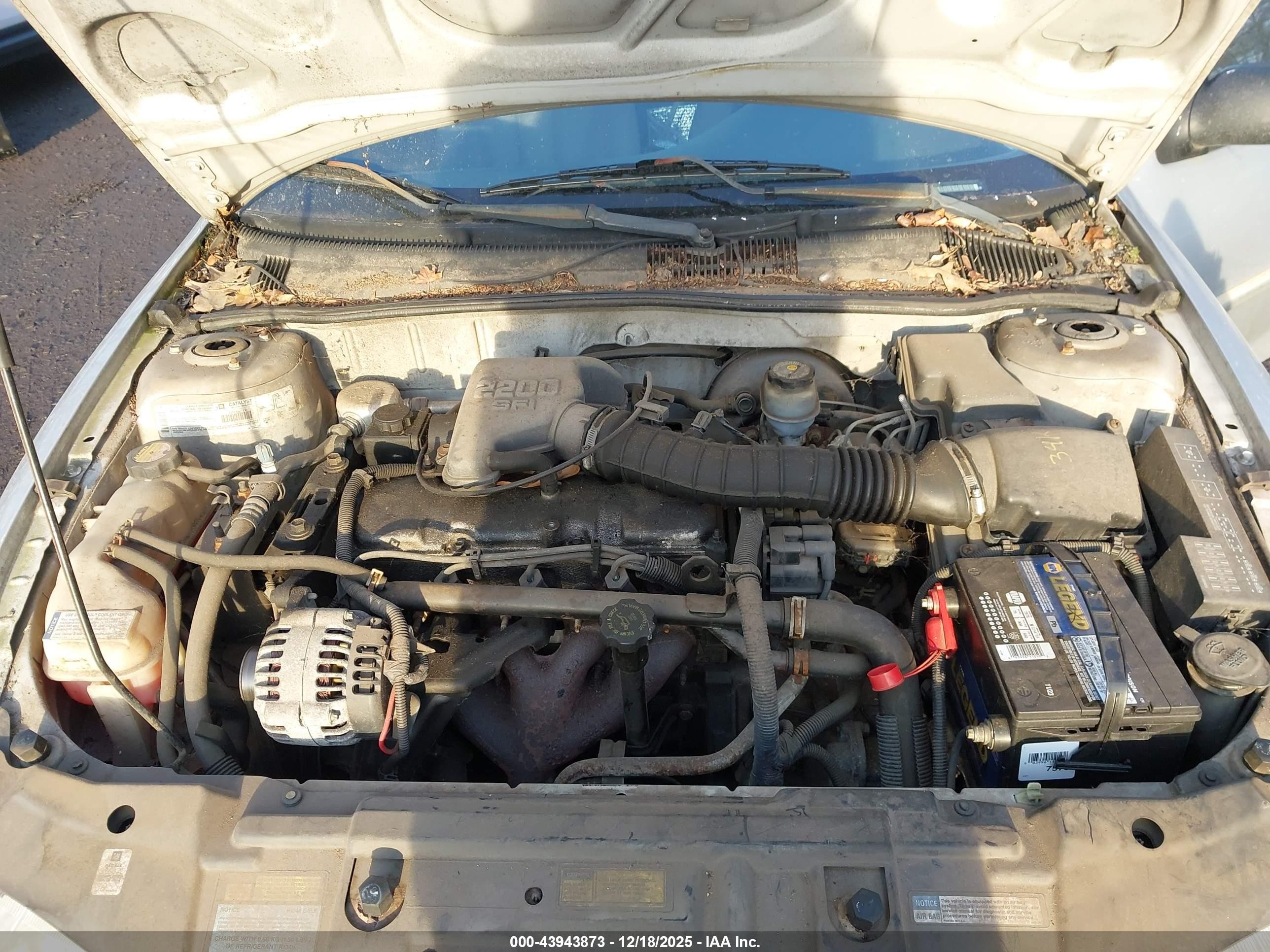 2000 Chevrolet Cavalier   Белый vin: 1G1JC1243Y7273642