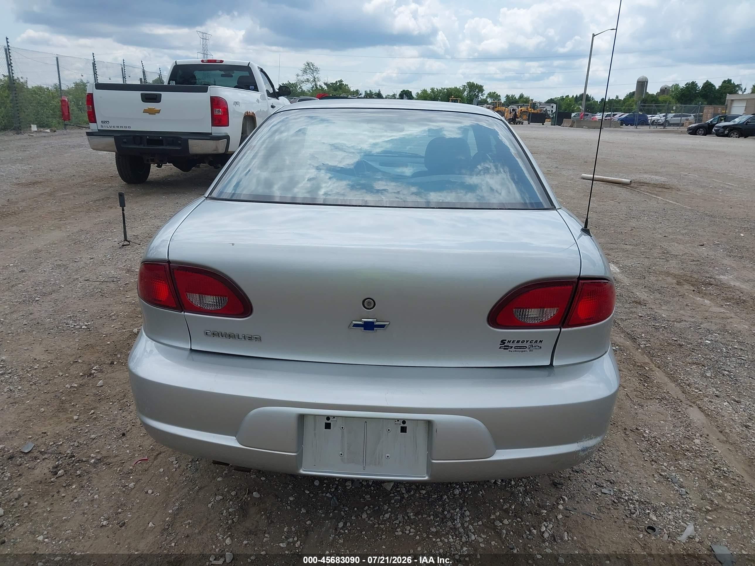 2001 Chevrolet Cavalier   Silver vin: 1G1JC124417328797
