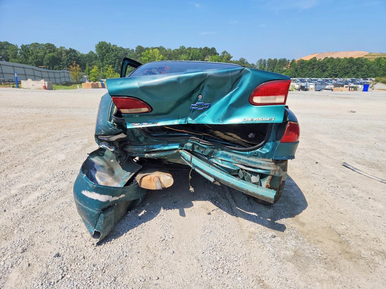 1997 Chevrolet Cavalier Base Green vin: 1G1JC1244VM163082