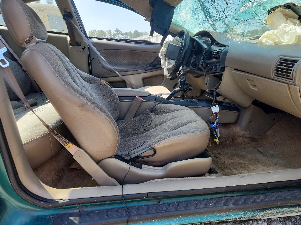 1997 Chevrolet Cavalier Base Green vin: 1G1JC1244VM163082