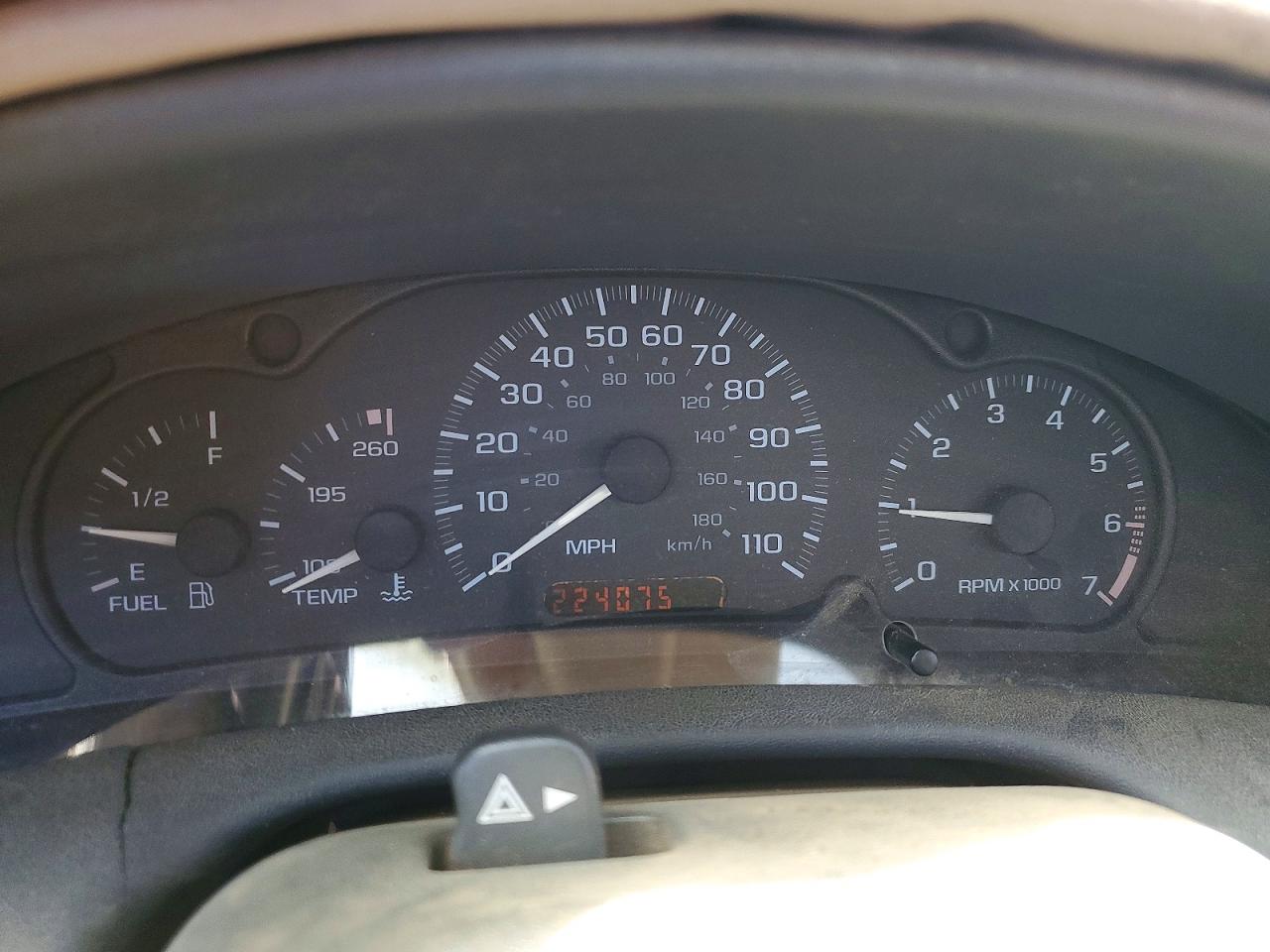 2002 Chevrolet Cavalier Синий vin: 1G1JC124627110068