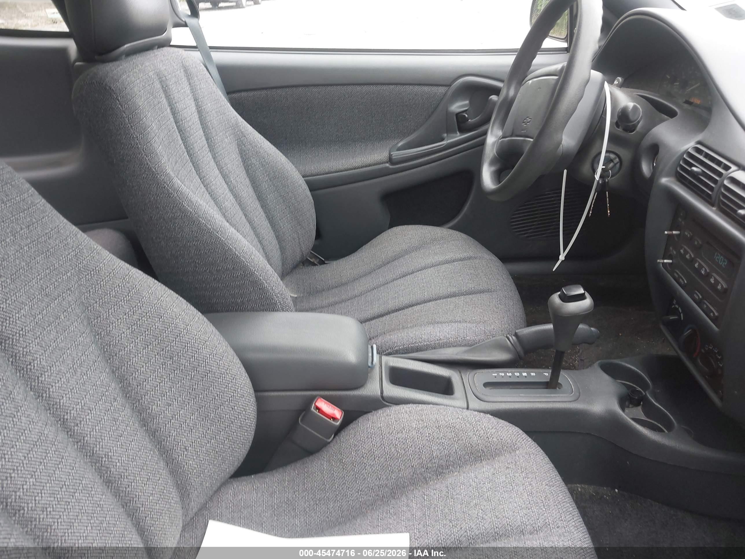2000 Chevrolet Cavalier   Красный vin: 1G1JC1246Y7416924