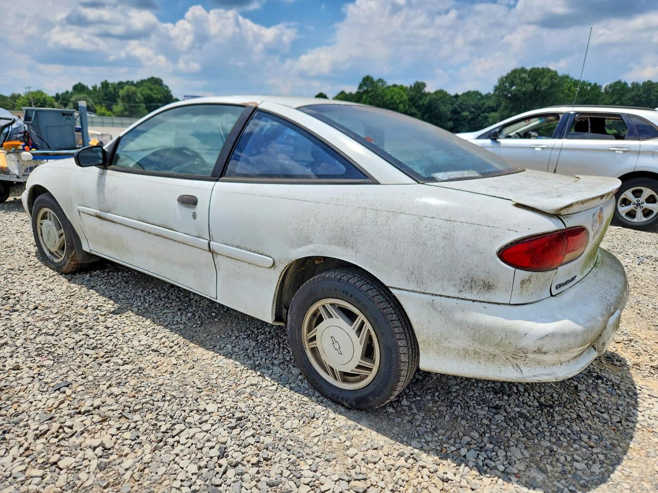 1997 Chevrolet Cavalier White vin: 1G1JC1247V7151099