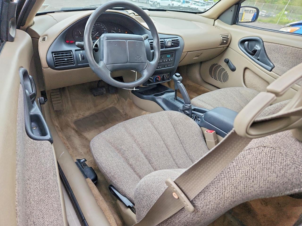 2001 Chevrolet Cavalier Tan vin: 1G1JC124817214592