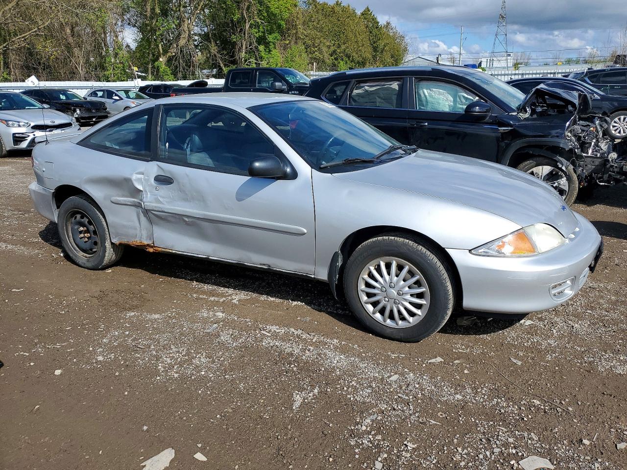 2000 Chevrolet Cavalier Silver vin: 1G1JC1249Y7123891