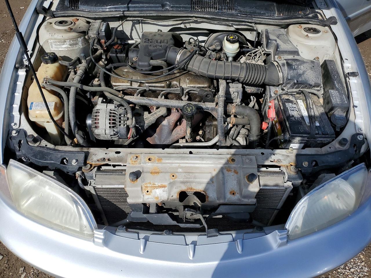 2000 Chevrolet Cavalier Silver vin: 1G1JC1249Y7123891