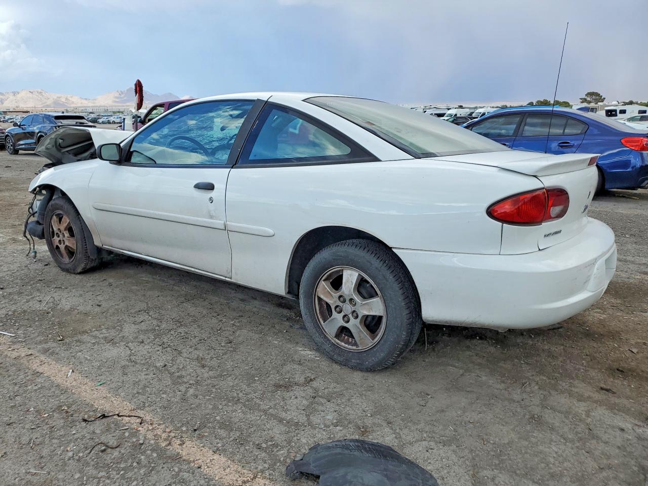 2000 Chevrolet Cavalier White vin: 1G1JC1249Y7237549