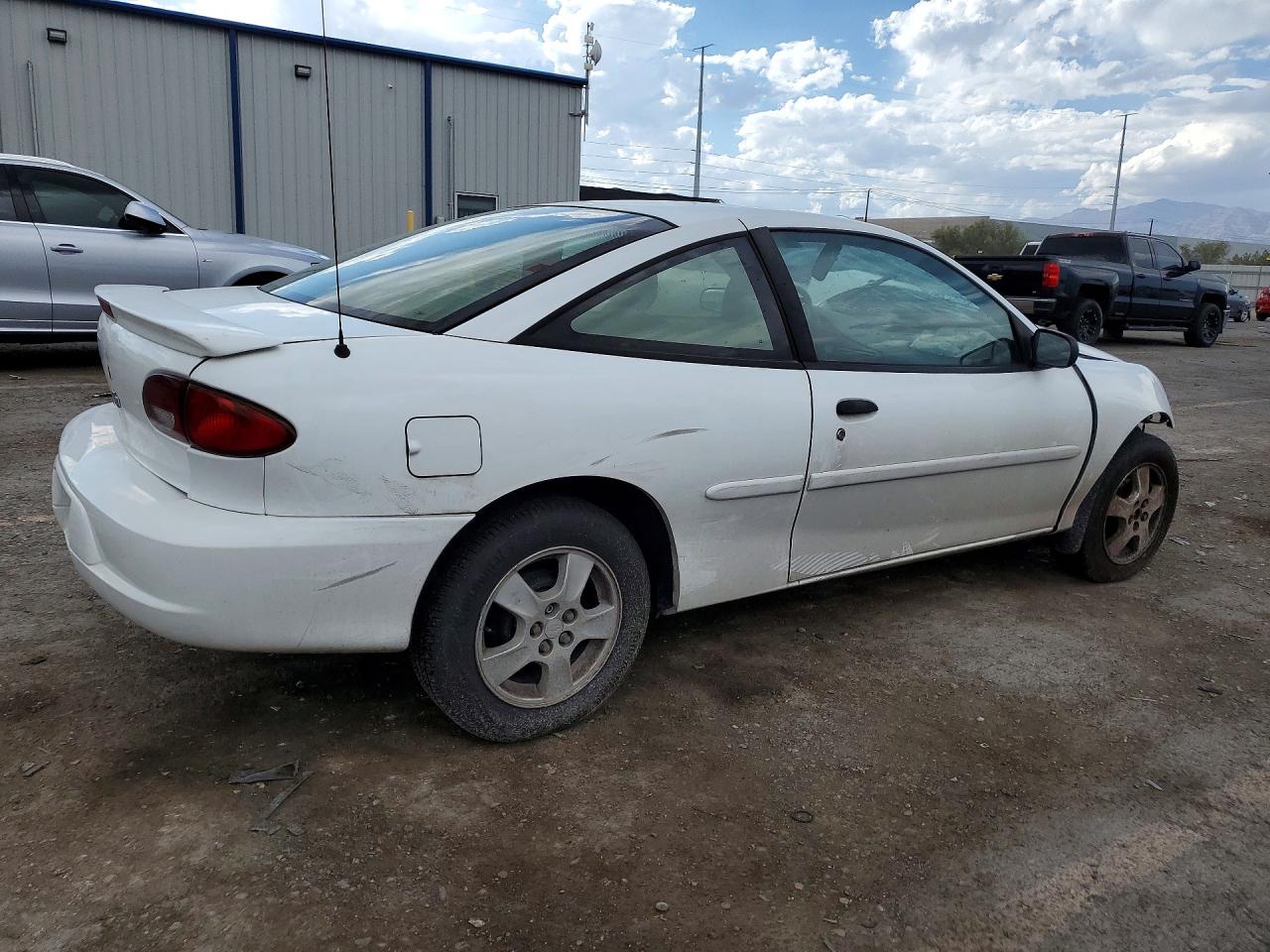 2000 Chevrolet Cavalier White vin: 1G1JC1249Y7237549