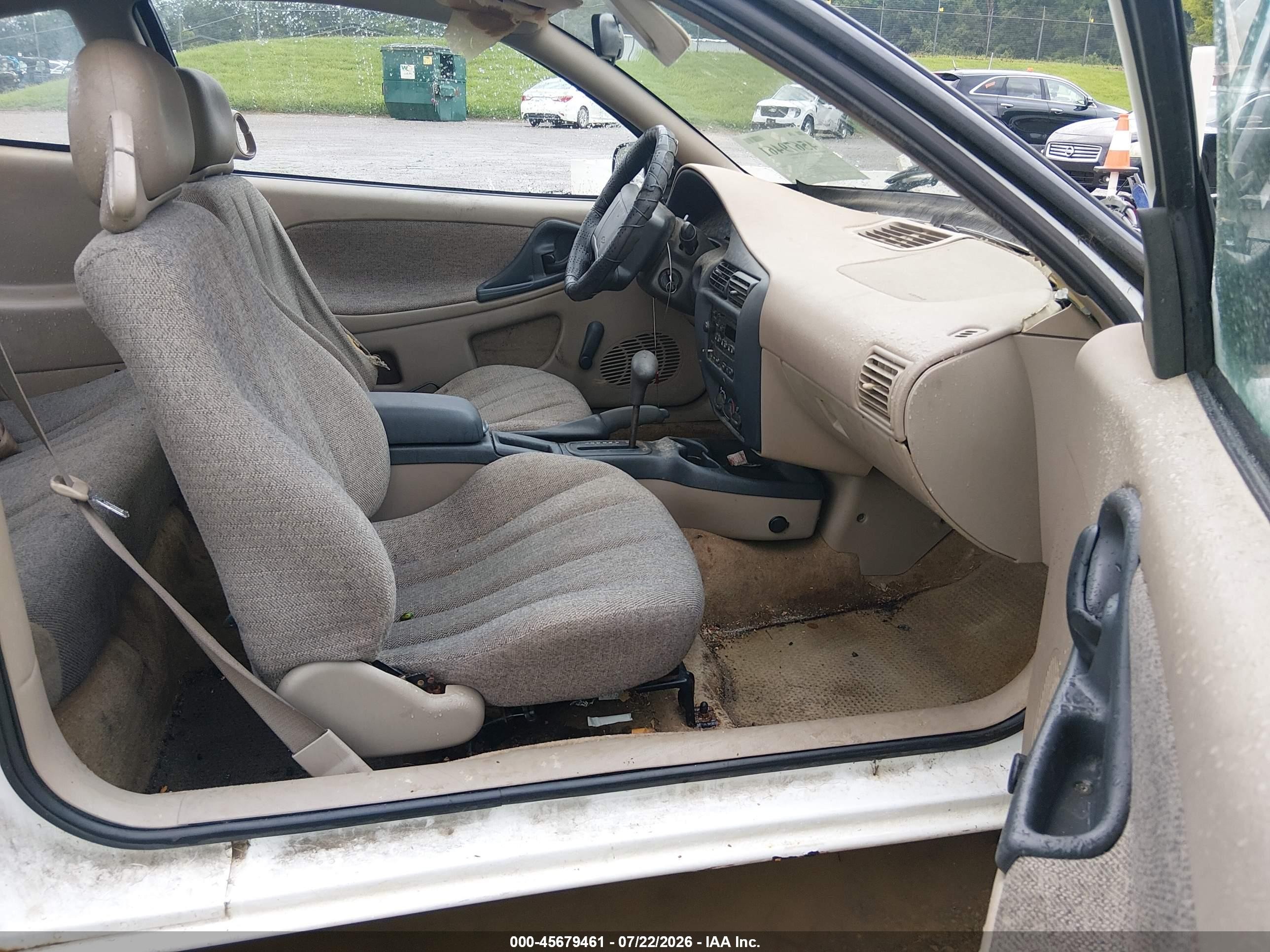 2002 Chevrolet Cavalier   White vin: 1G1JC124X27214708