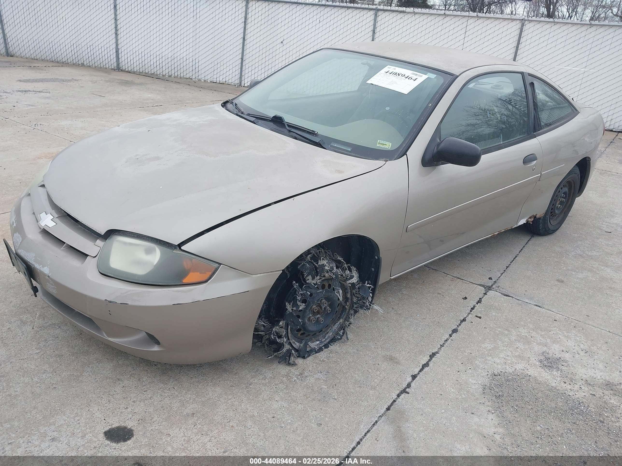 2004 Chevrolet Cavalier   Gold vin: 1G1JC12F047174241