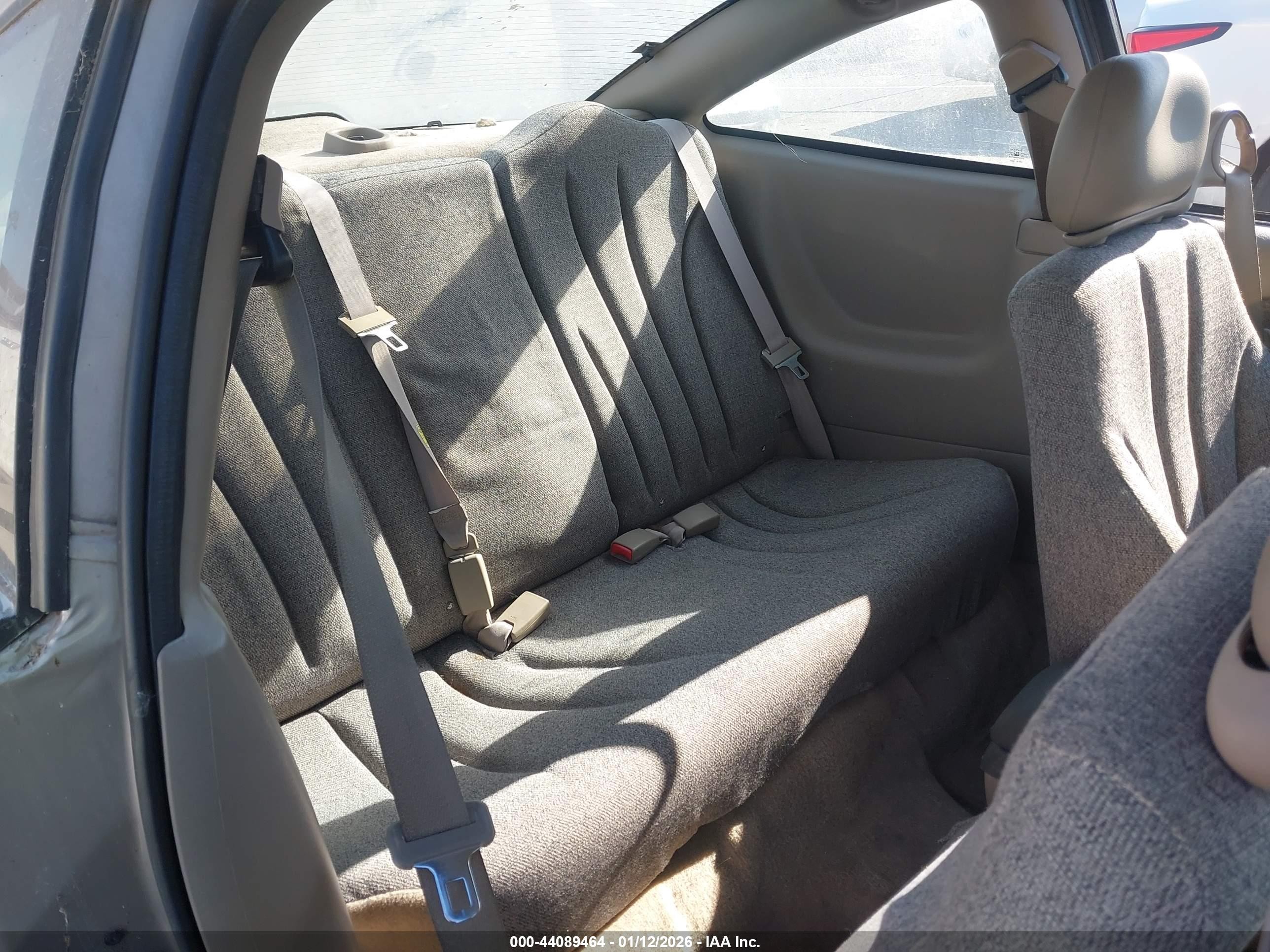 2004 Chevrolet Cavalier   Gold vin: 1G1JC12F047174241