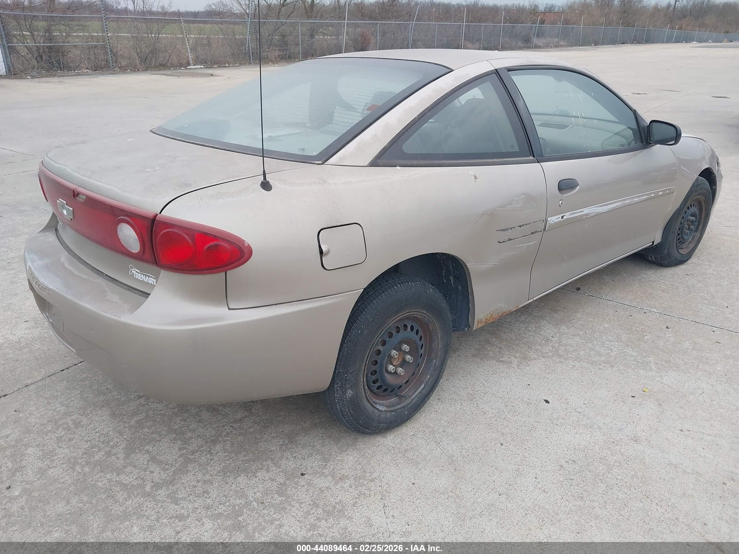 2004 Chevrolet Cavalier   Gold vin: 1G1JC12F047174241
