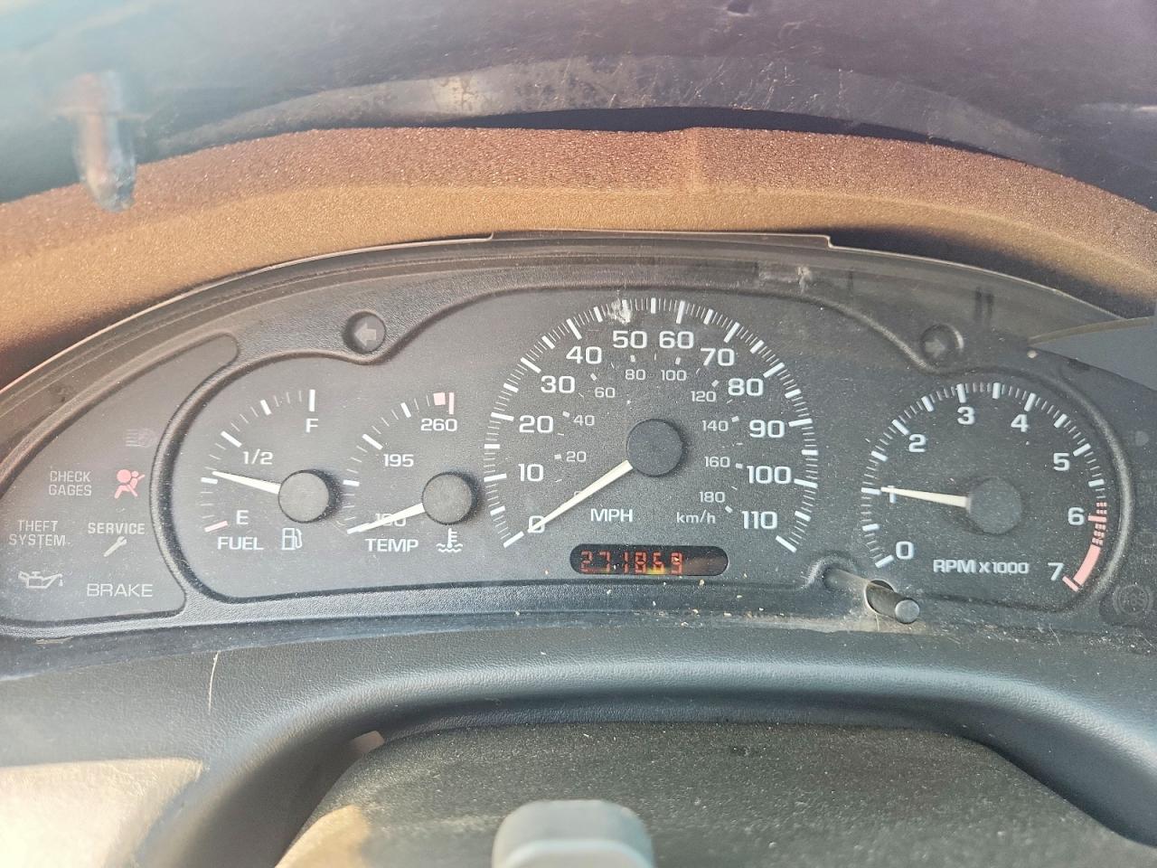 2004 Chevrolet Cavalier Red vin: 1G1JC12F147166343