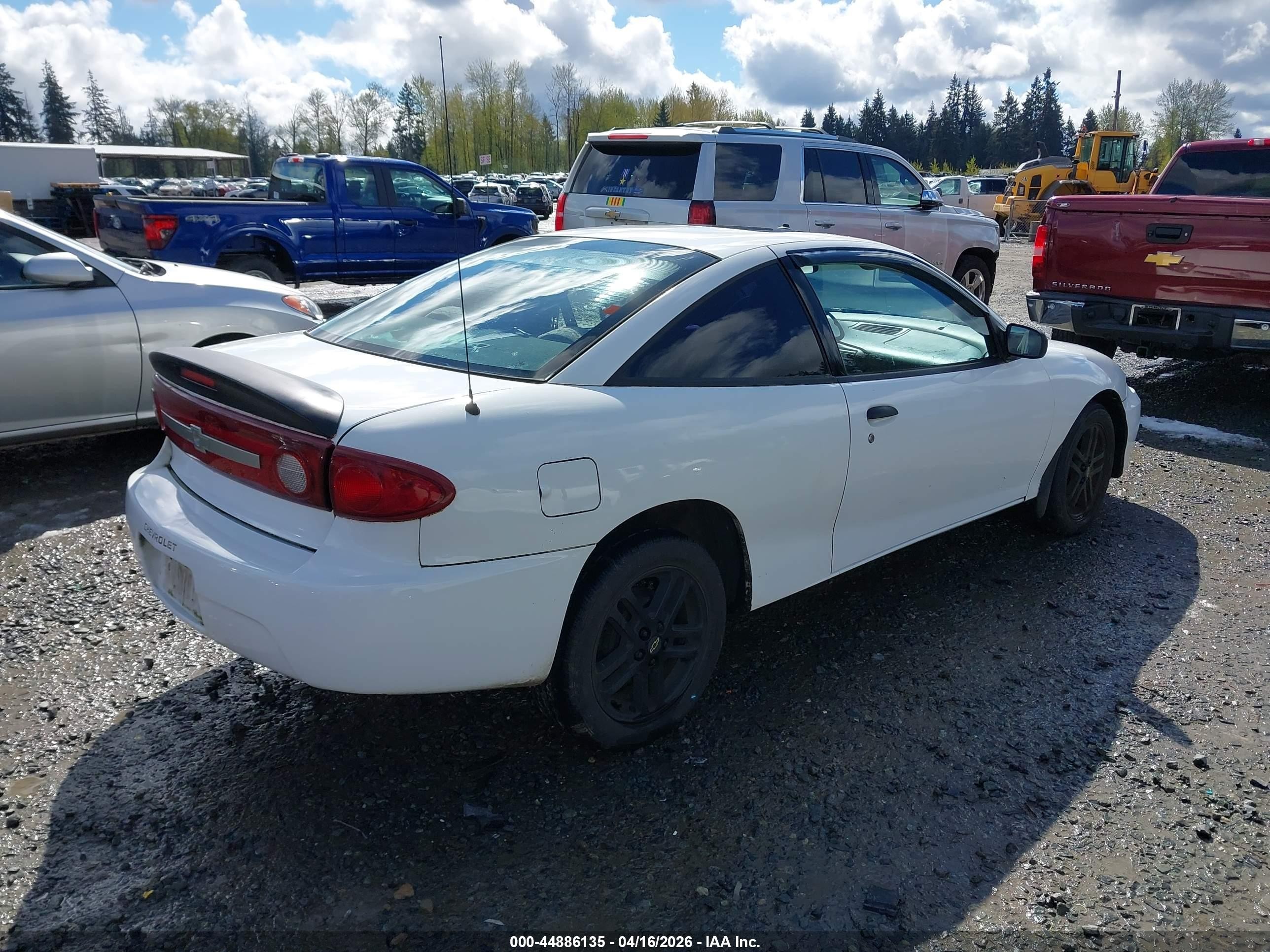 2003 Chevrolet Cavalier   White vin: 1G1JC12F237354867