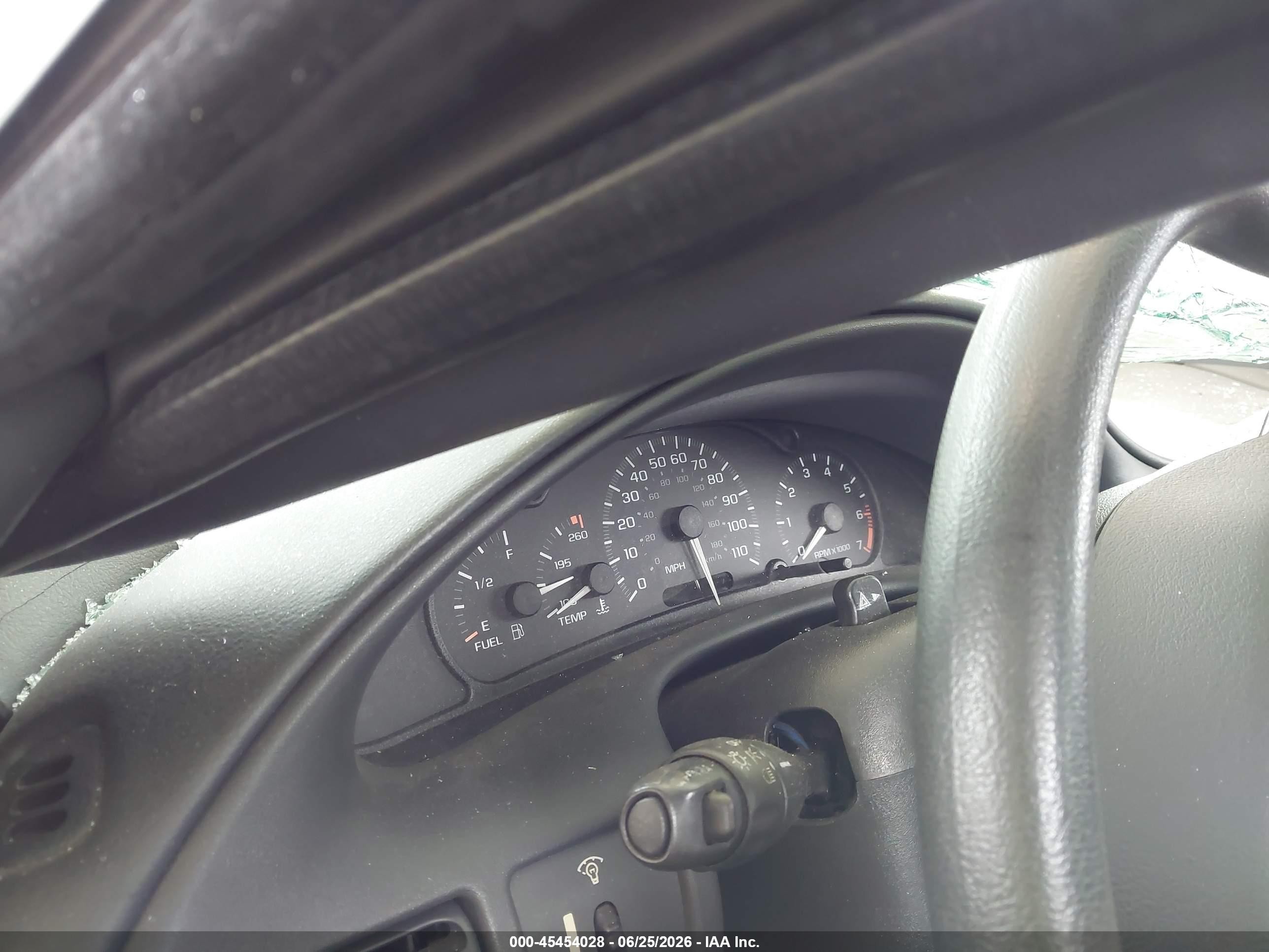2005 Chevrolet Cavalier   Silver vin: 1G1JC12F557136456