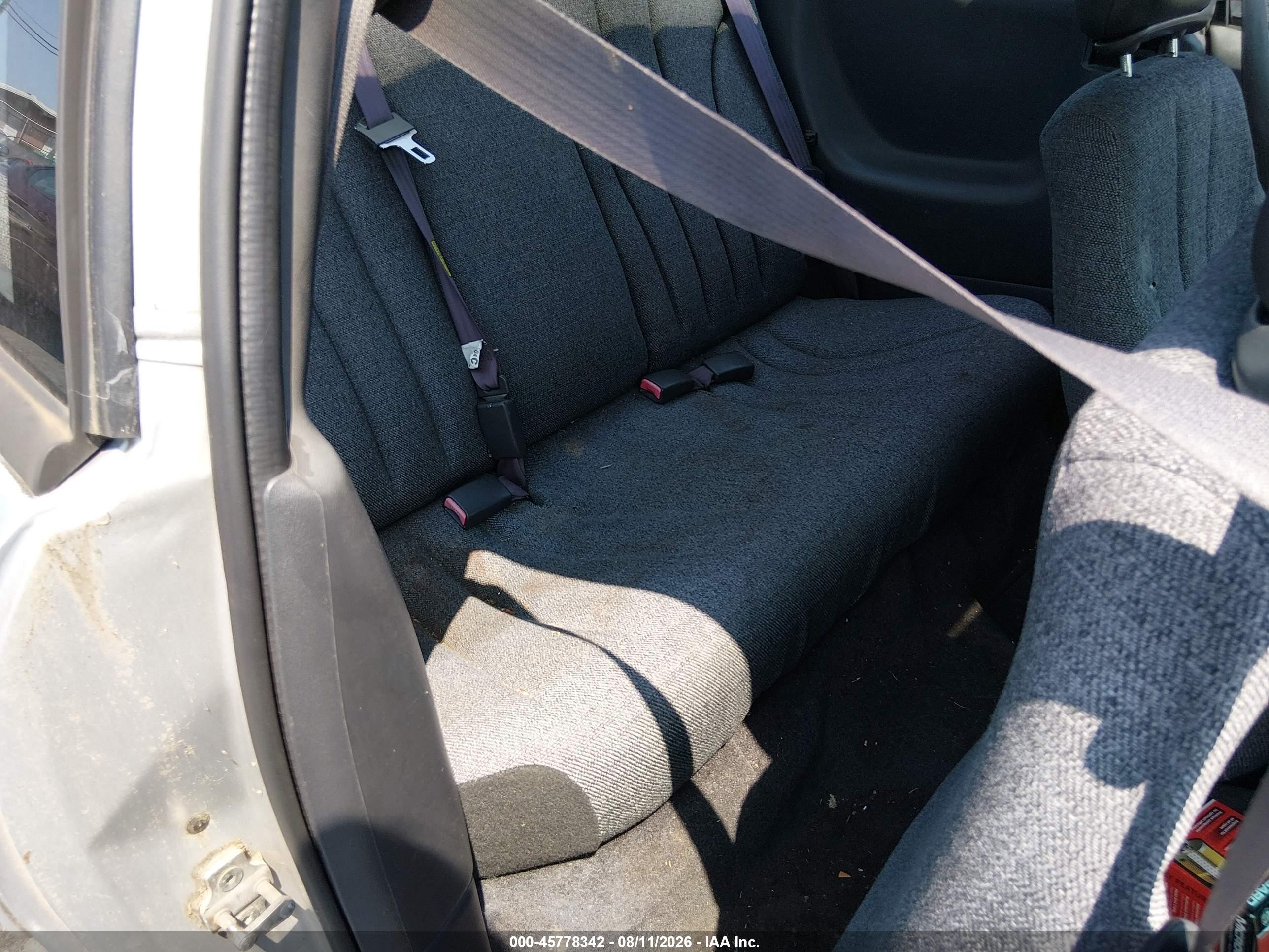 2005 Chevrolet Cavalier   Серебряный vin: 1G1JC12F957178547