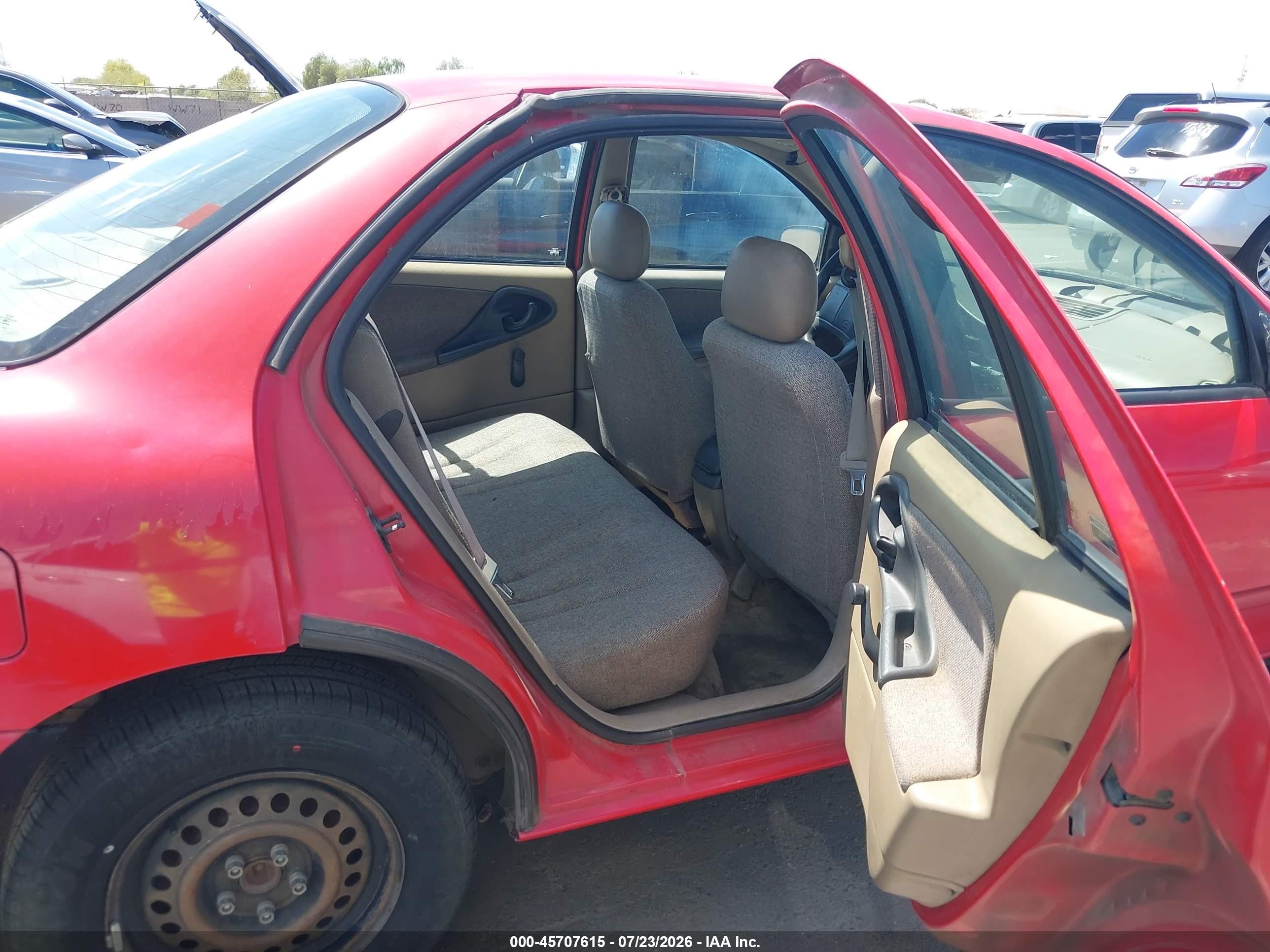 2002 Chevrolet Cavalier   Красный vin: 1G1JC524027377438