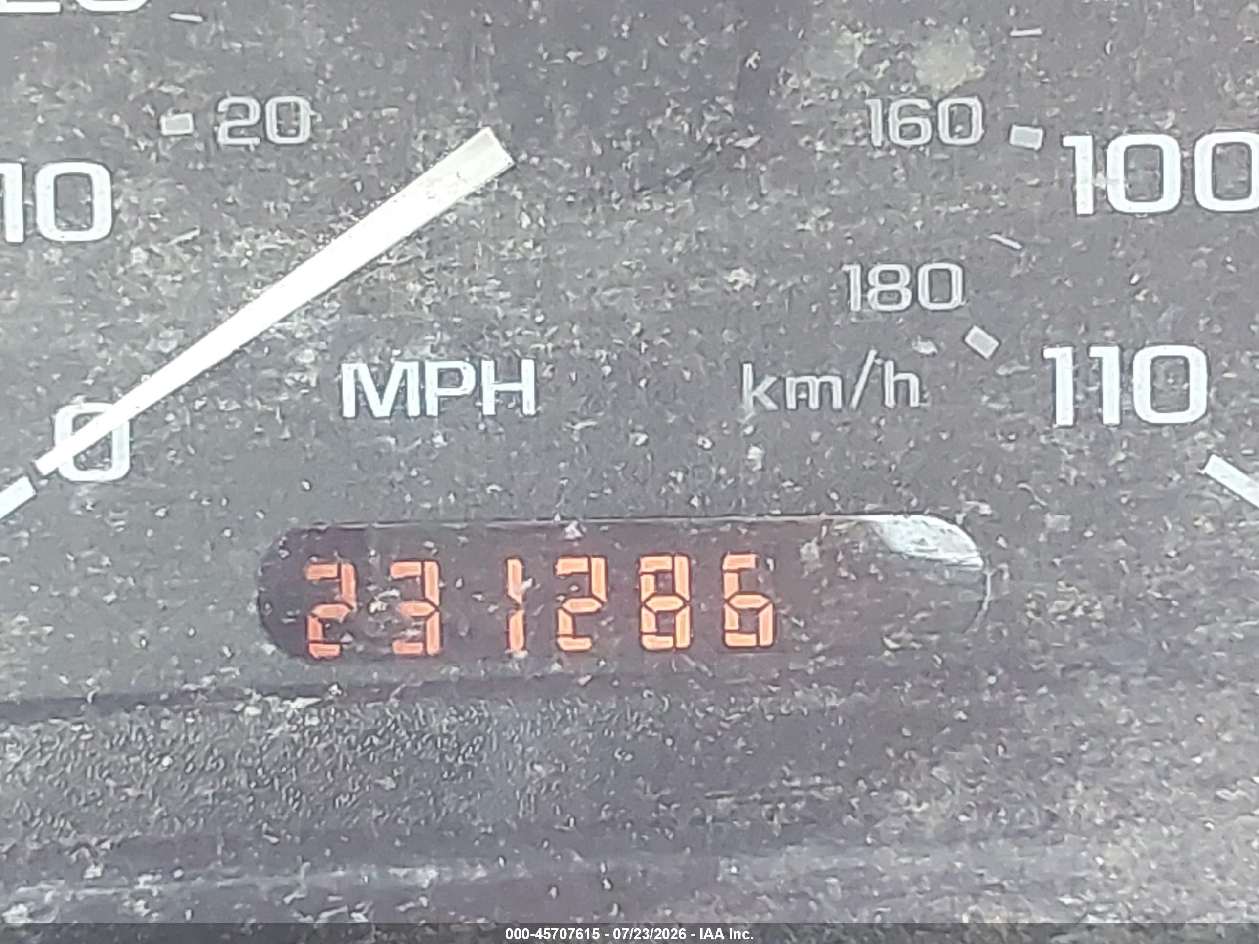 2002 Chevrolet Cavalier   Красный vin: 1G1JC524027377438