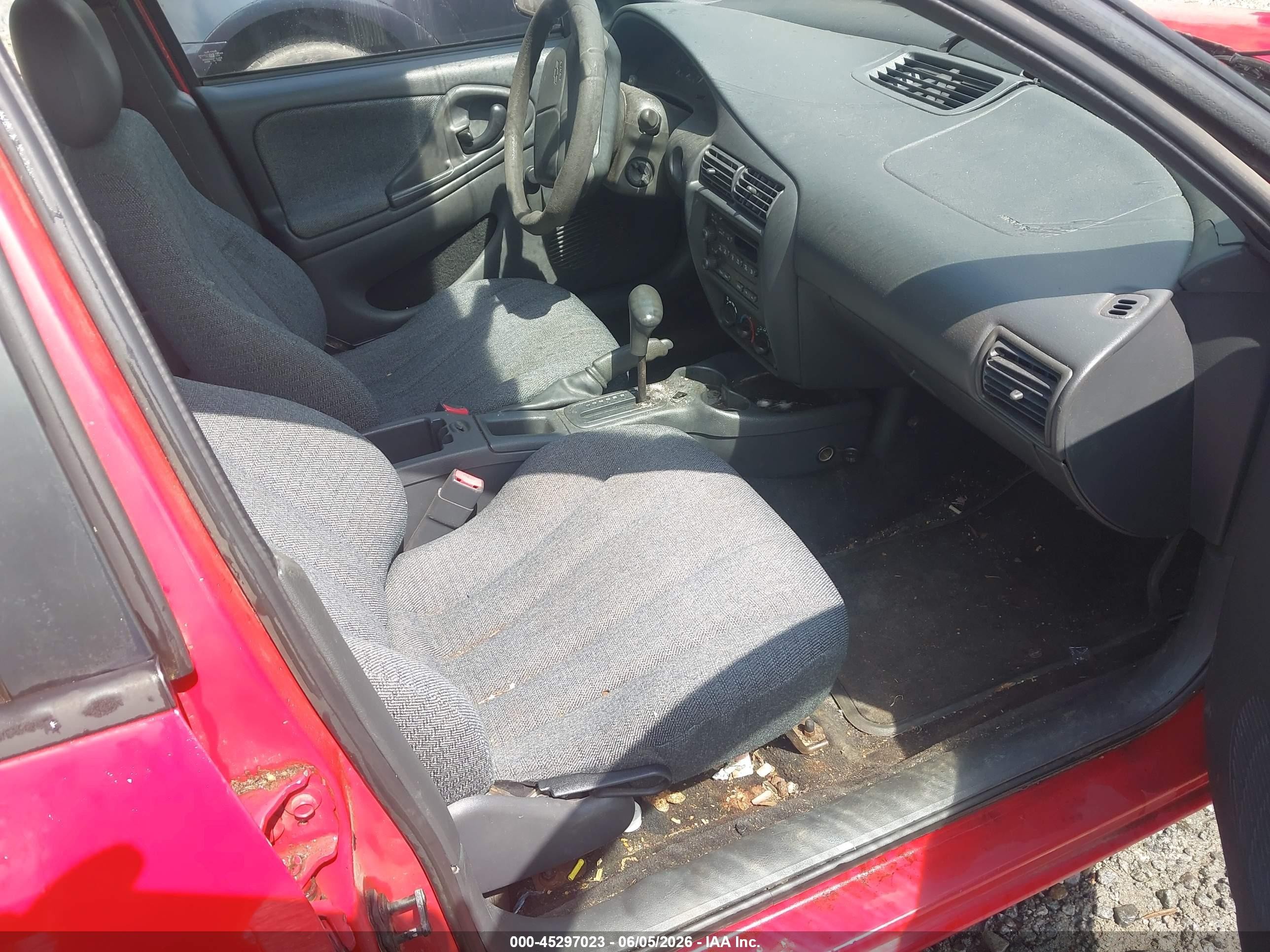 2002 Chevrolet Cavalier   Красный vin: 1G1JC524027473361