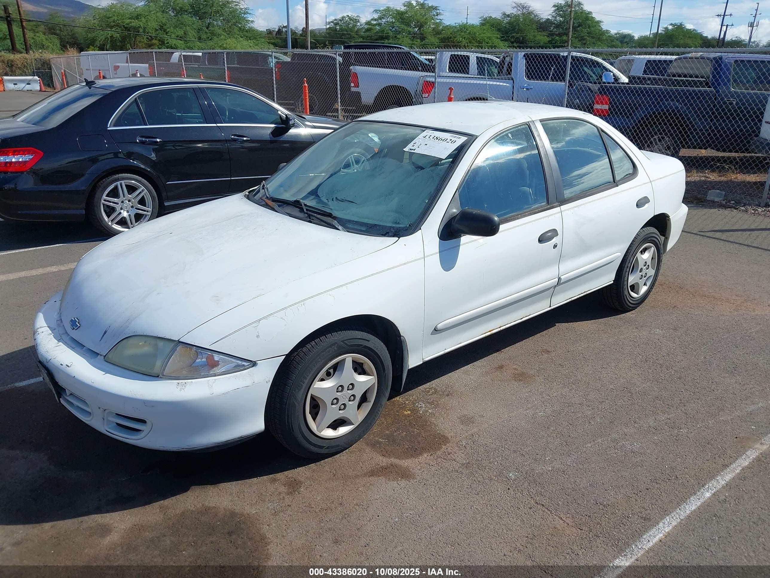 2001 Chevrolet Cavalier   White vin: 1G1JC524117346391