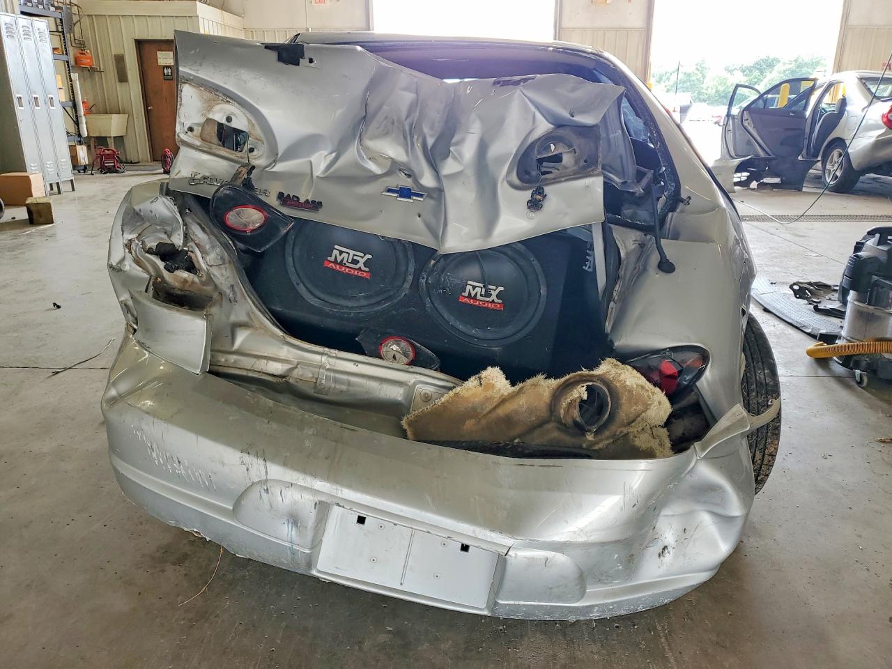 2002 Chevrolet Cavalier Base Silver vin: 1G1JC524127302067