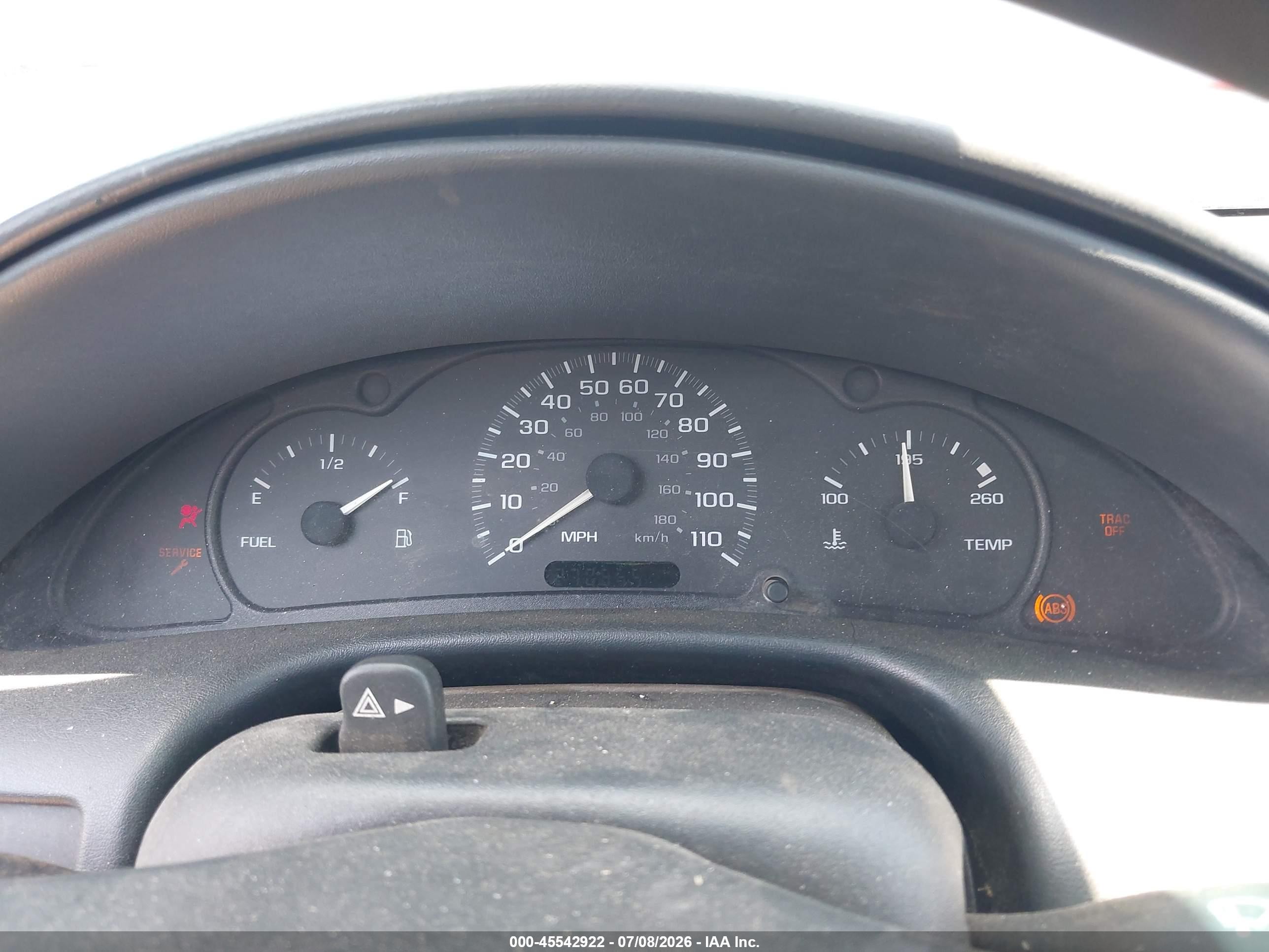 2001 Chevrolet Cavalier   Red vin: 1G1JC524217138052