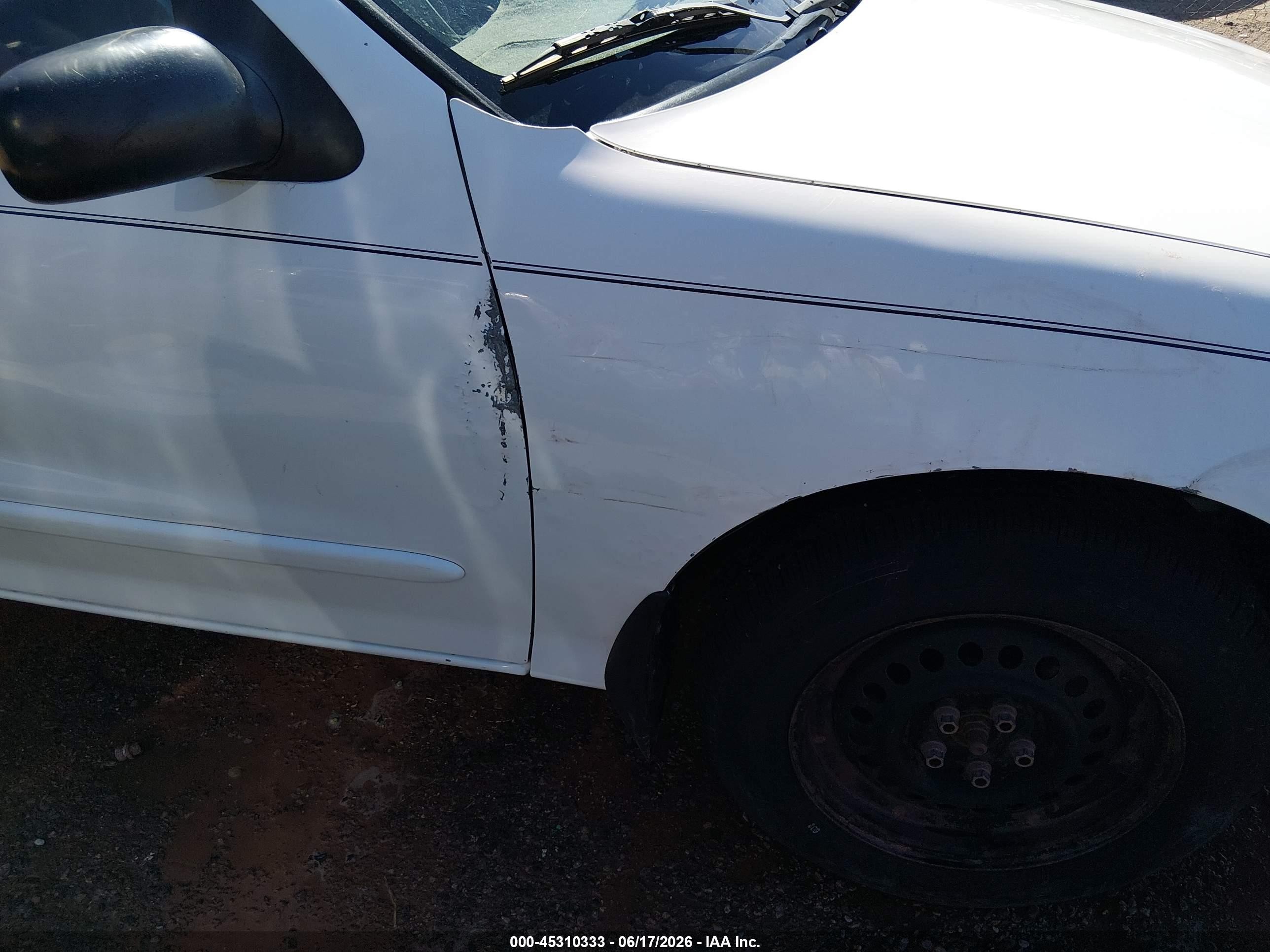 1998 Chevrolet Cavalier   White vin: 1G1JC5243W7179426
