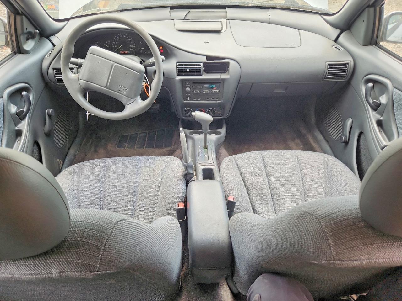 2002 Chevrolet Cavalier Base Silver vin: 1G1JC524527384322