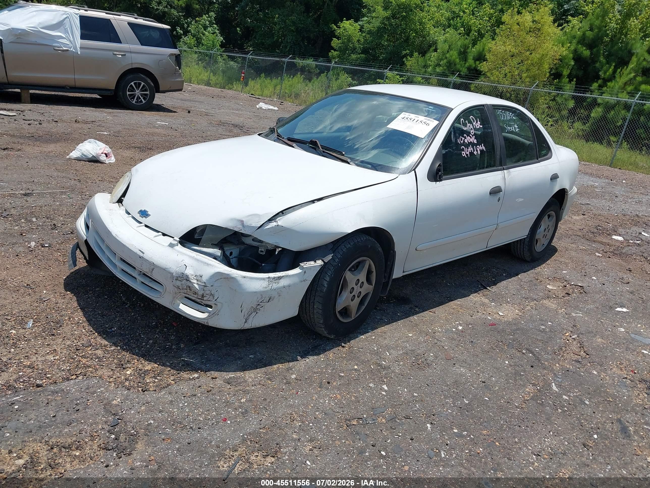 2000 Chevrolet Cavalier   White vin: 1G1JC5246Y7239363