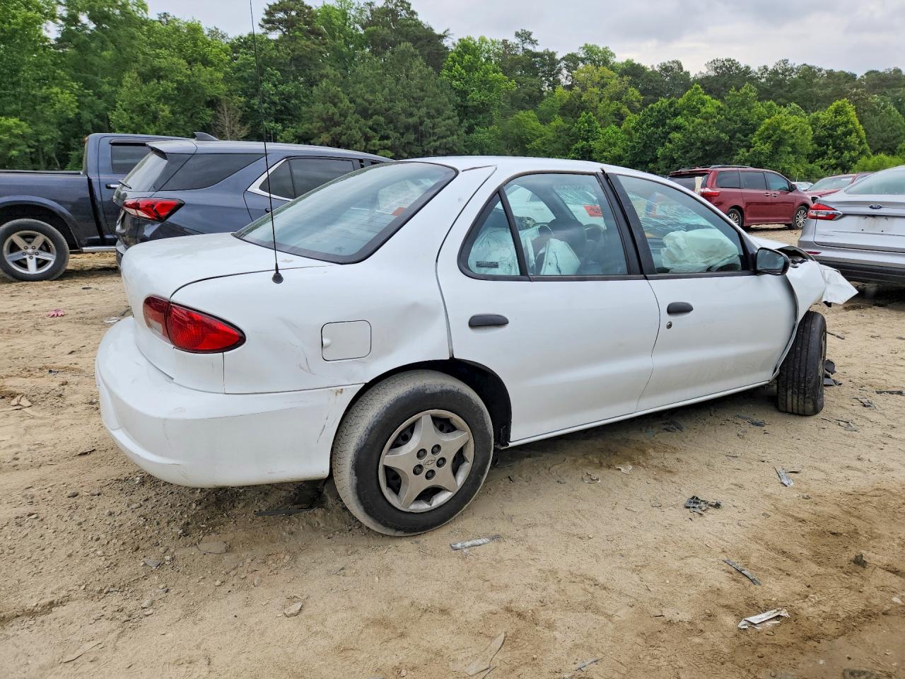 2001 Chevrolet Cavalier Base Белый vin: 1G1JC524717342538