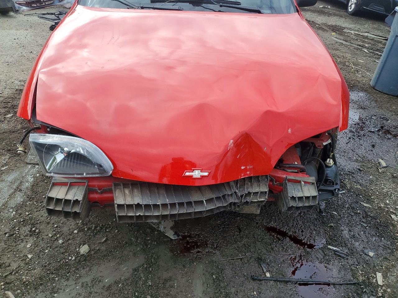 2002 Chevrolet Cavalier Base Red vin: 1G1JC524827106692
