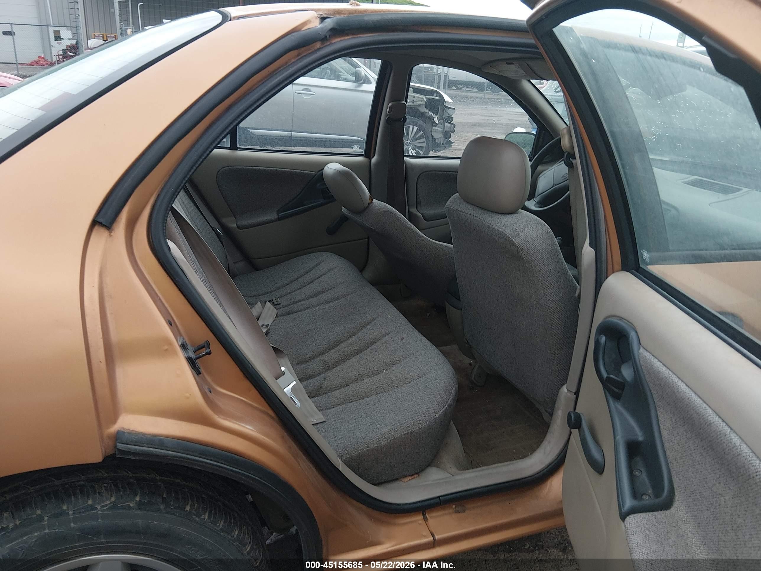 2002 Chevrolet Cavalier   Orange vin: 1G1JC524827454329