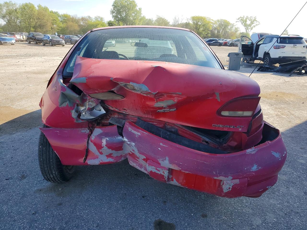 2002 Chevrolet Cavalier Base Red vin: 1G1JC524927164164