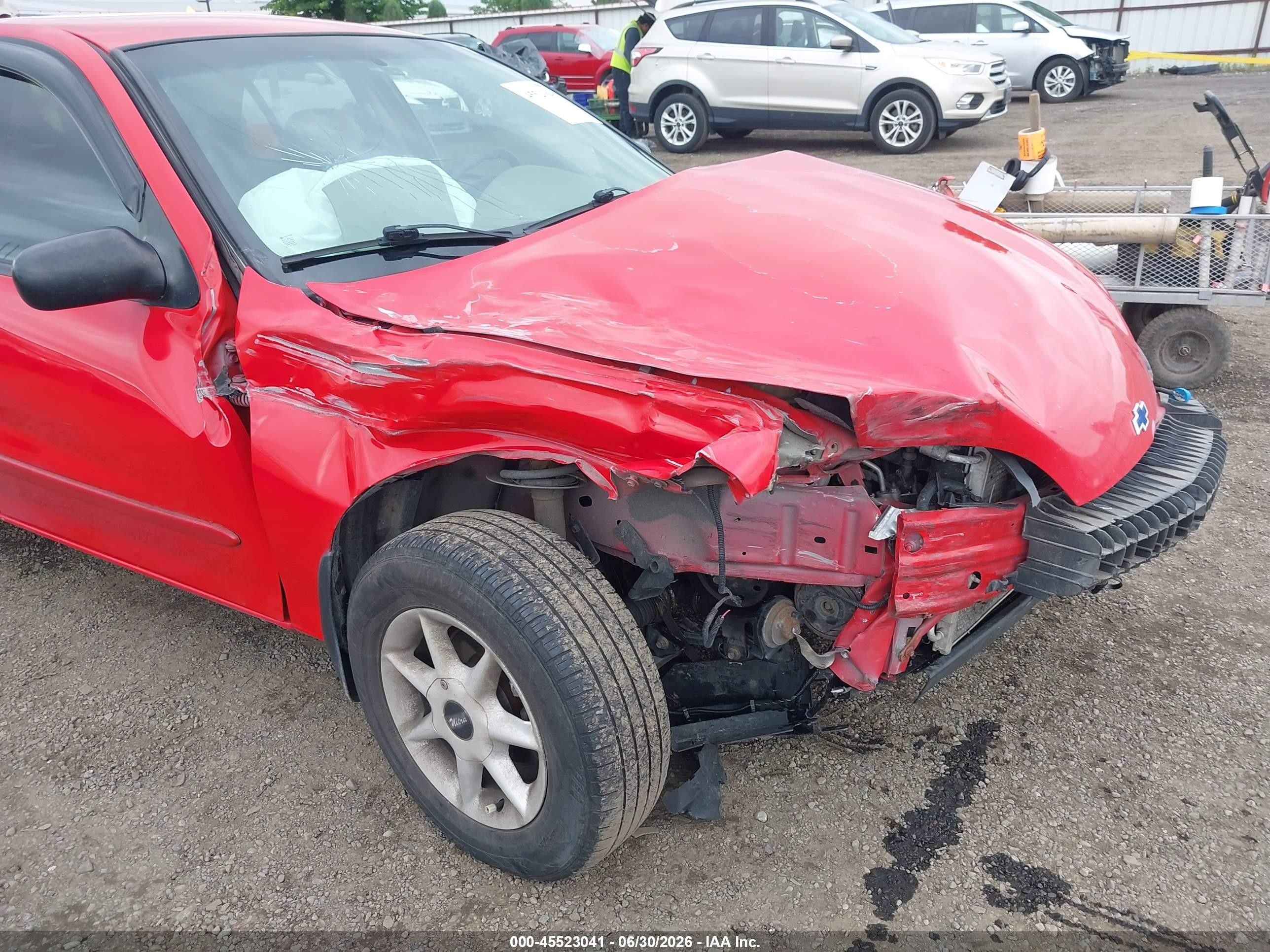 2002 Chevrolet Cavalier   Красный vin: 1G1JC524927350366