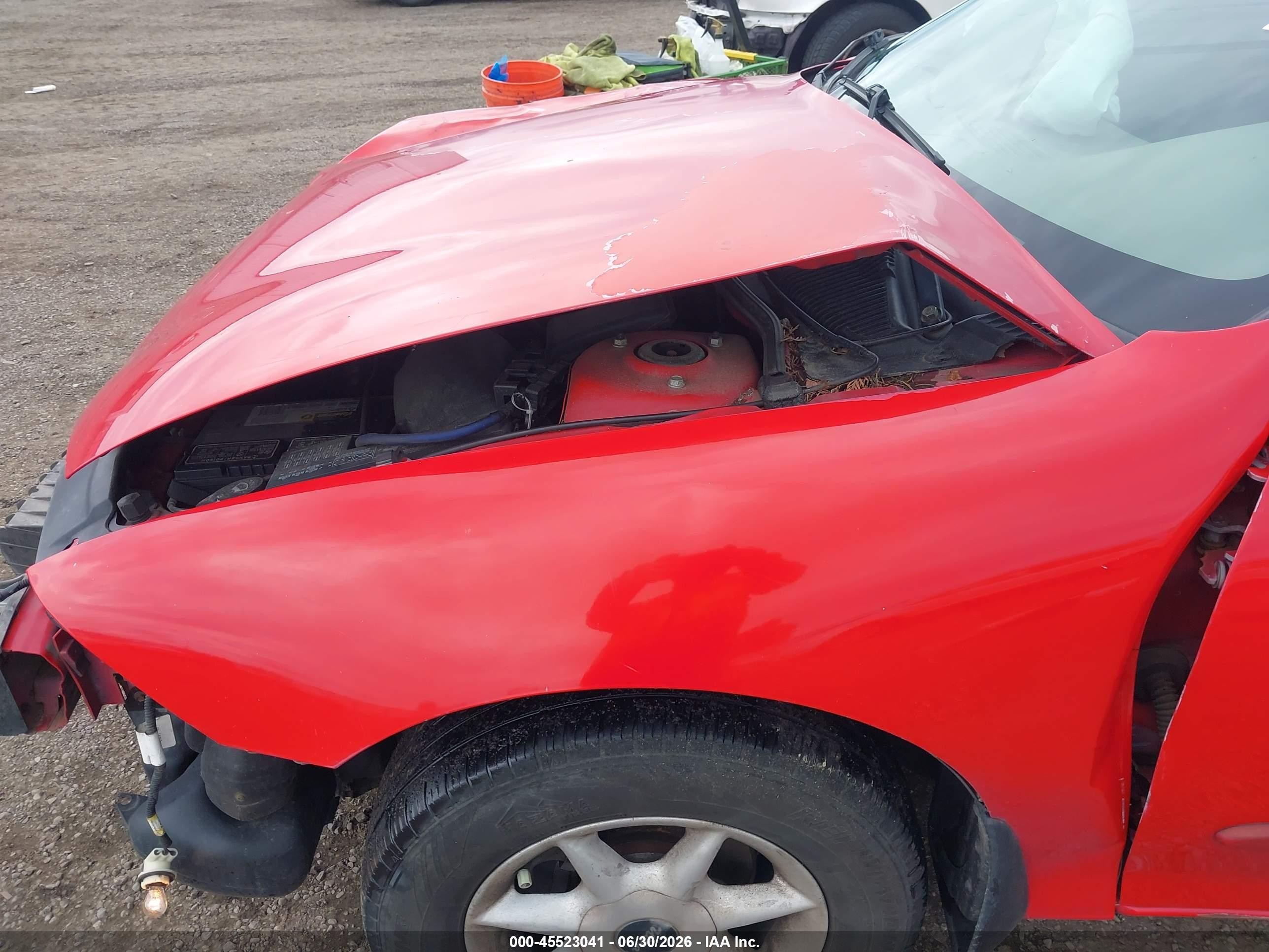 2002 Chevrolet Cavalier   Красный vin: 1G1JC524927350366