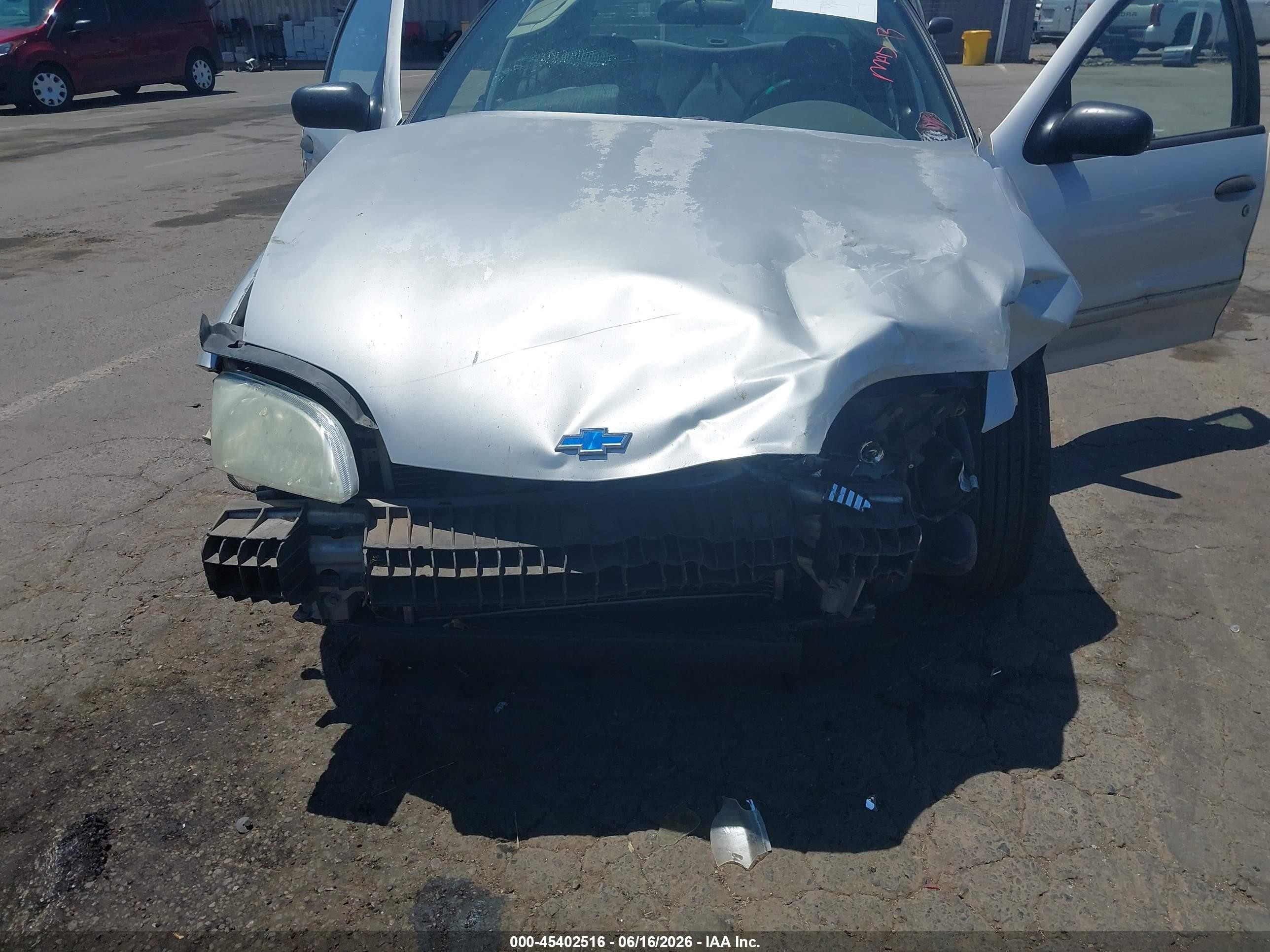 2002 Chevrolet Cavalier   Silver vin: 1G1JC524927445266