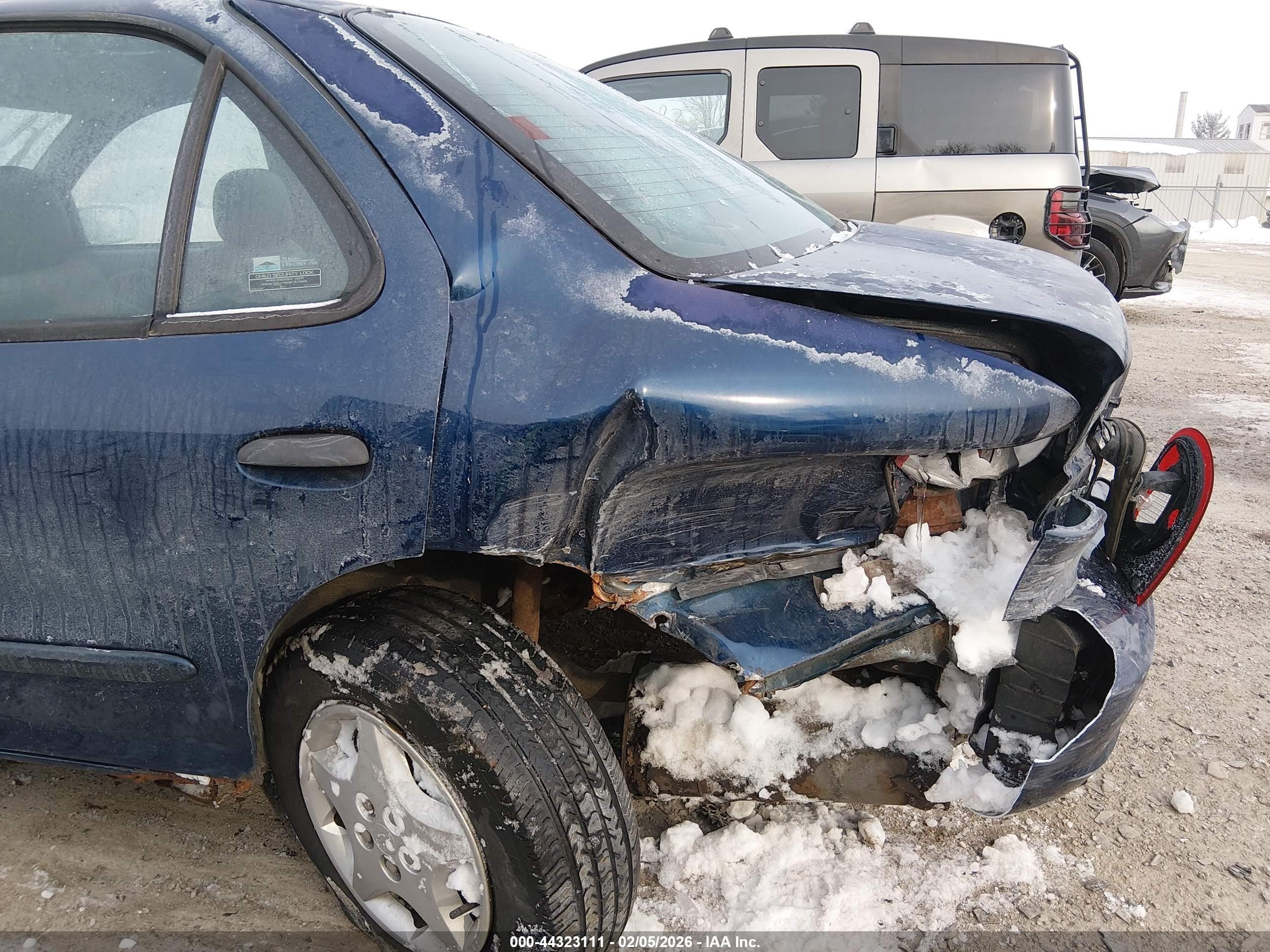 2001 Chevrolet Cavalier   Blue vin: 1G1JC524X17215024