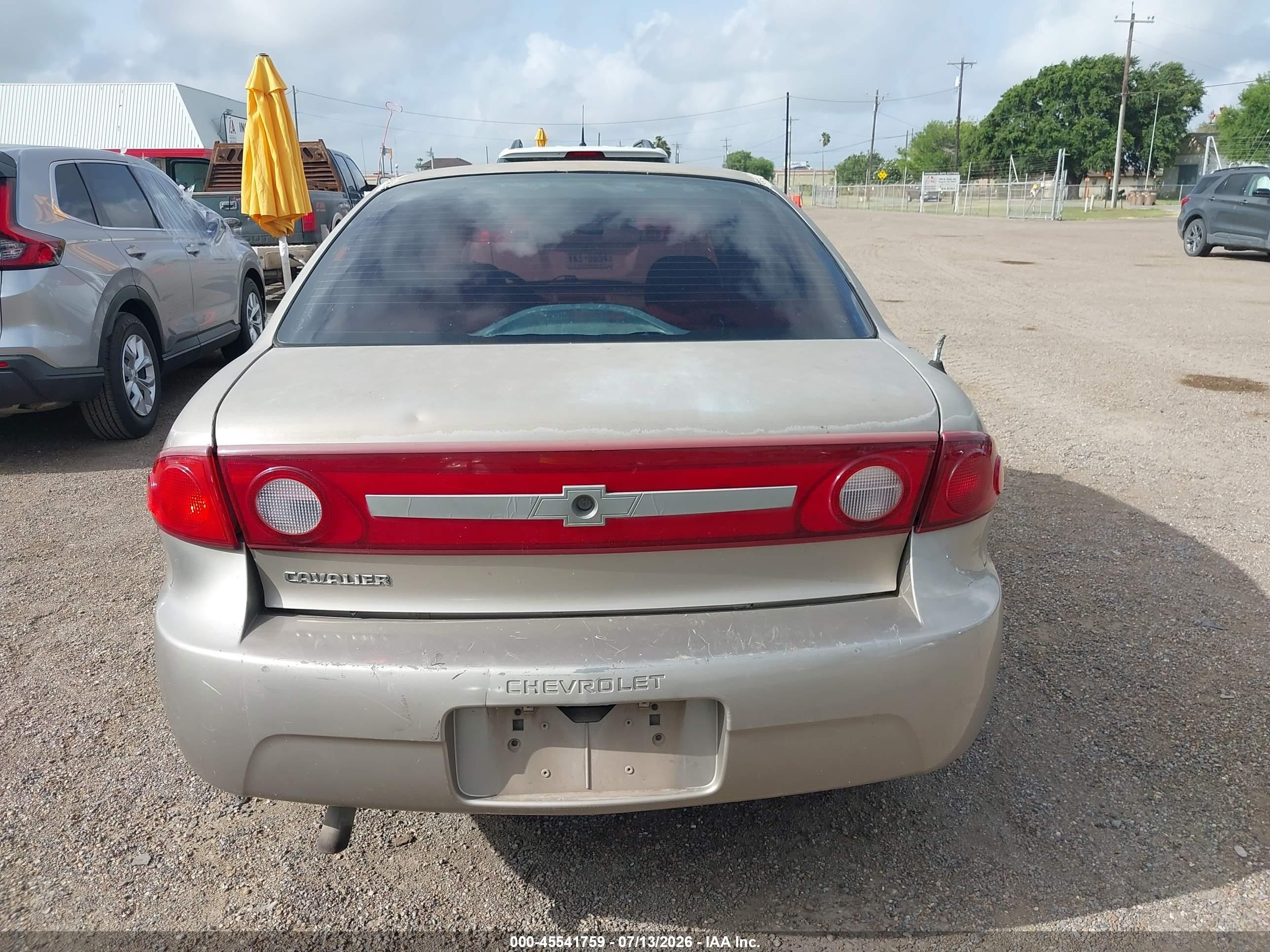2003 Chevrolet Cavalier   Gold vin: 1G1JC52F037101490
