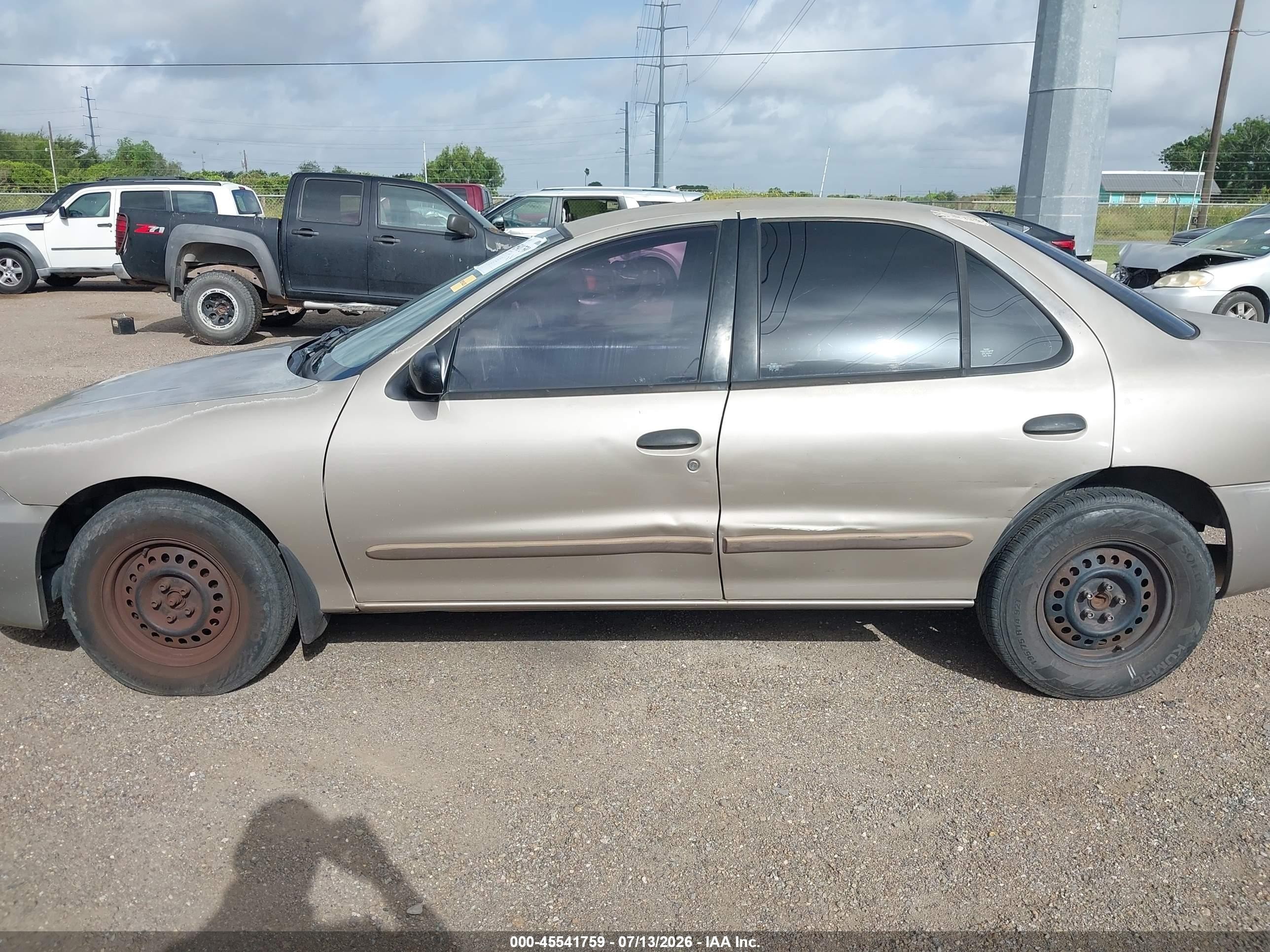 2003 Chevrolet Cavalier   Gold vin: 1G1JC52F037101490