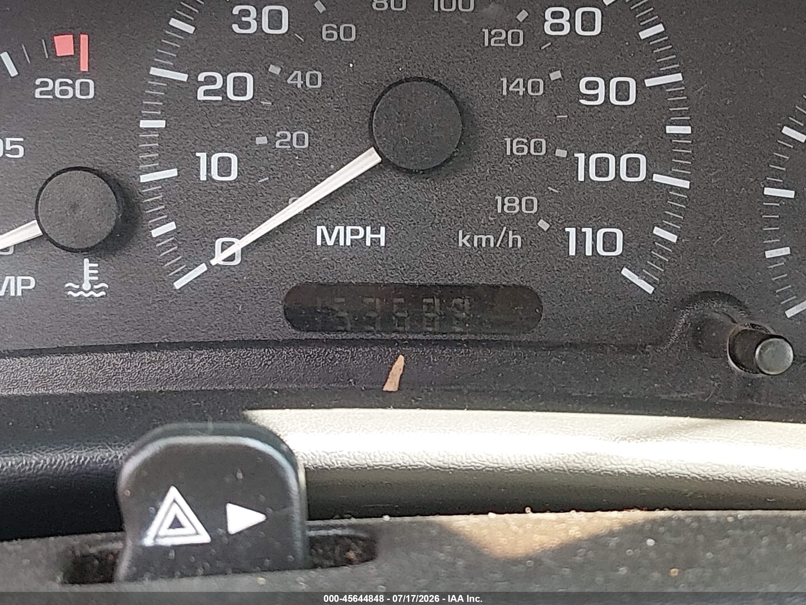 2005 Chevrolet Cavalier   Серебряный vin: 1G1JC52F057205688