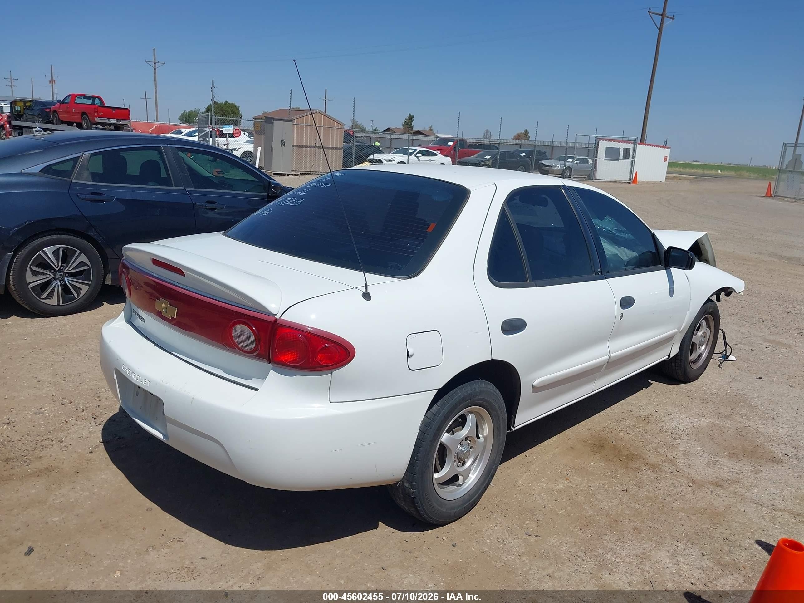 2005 Chevrolet Cavalier   Белый vin: 1G1JC52F157147803