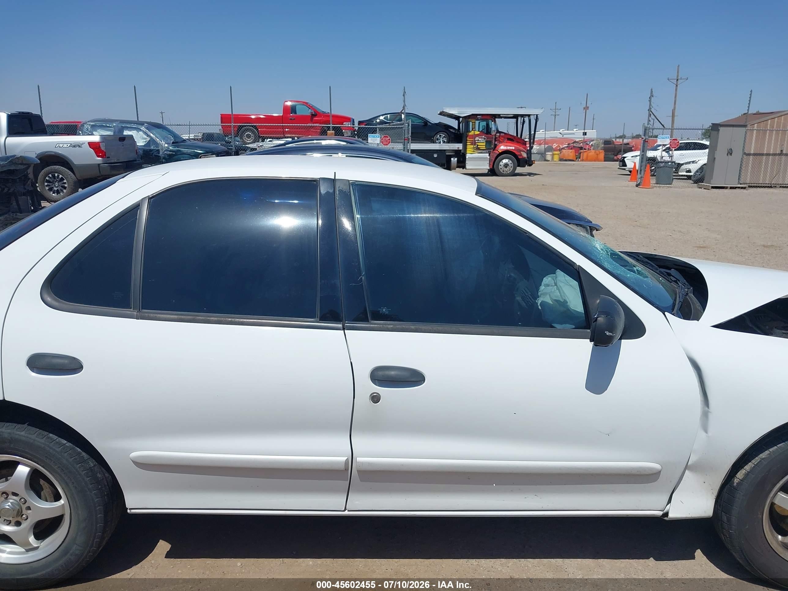 2005 Chevrolet Cavalier   Белый vin: 1G1JC52F157147803