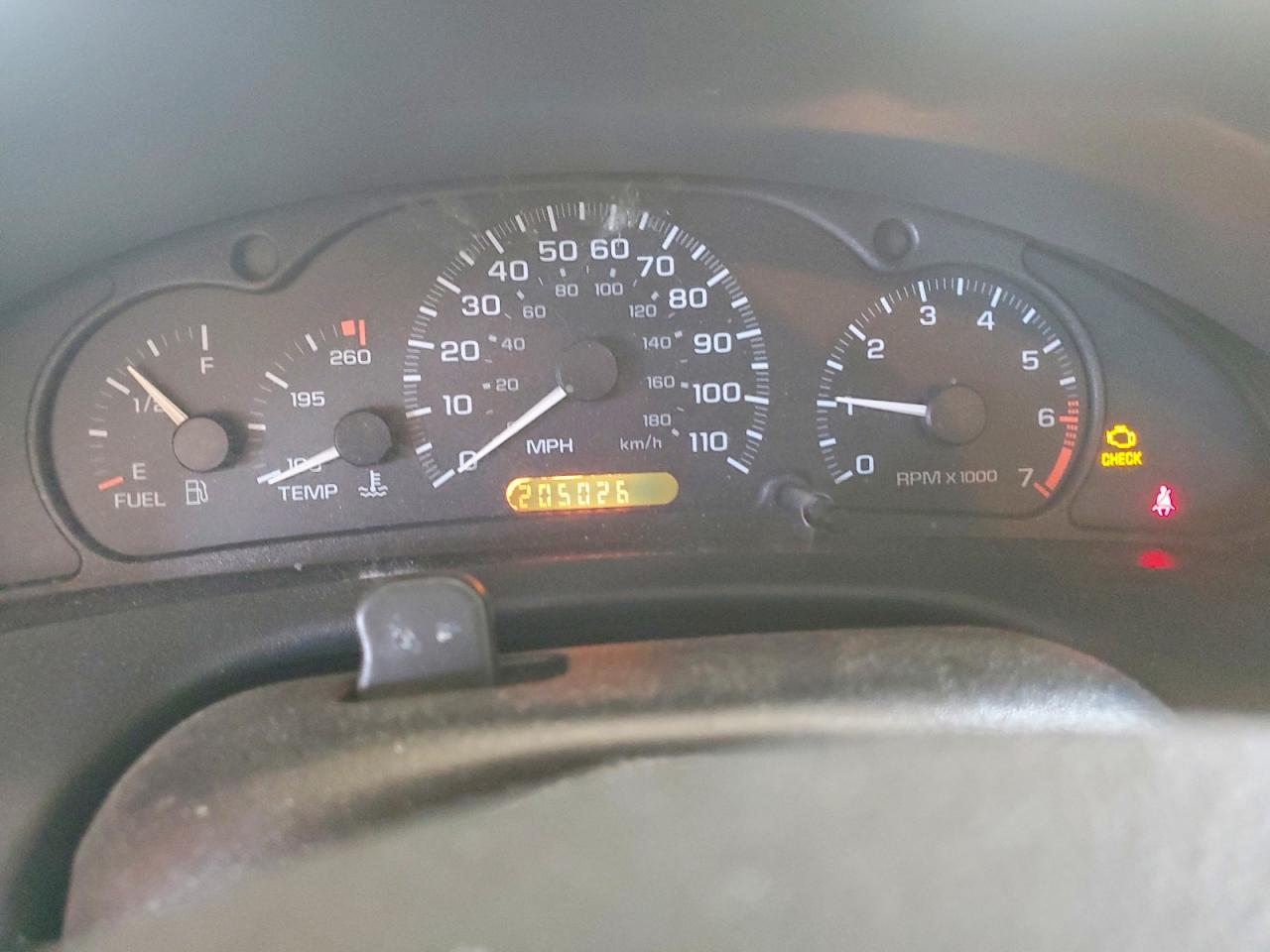 2004 Chevrolet Cavalier Red vin: 1G1JC52F347300437